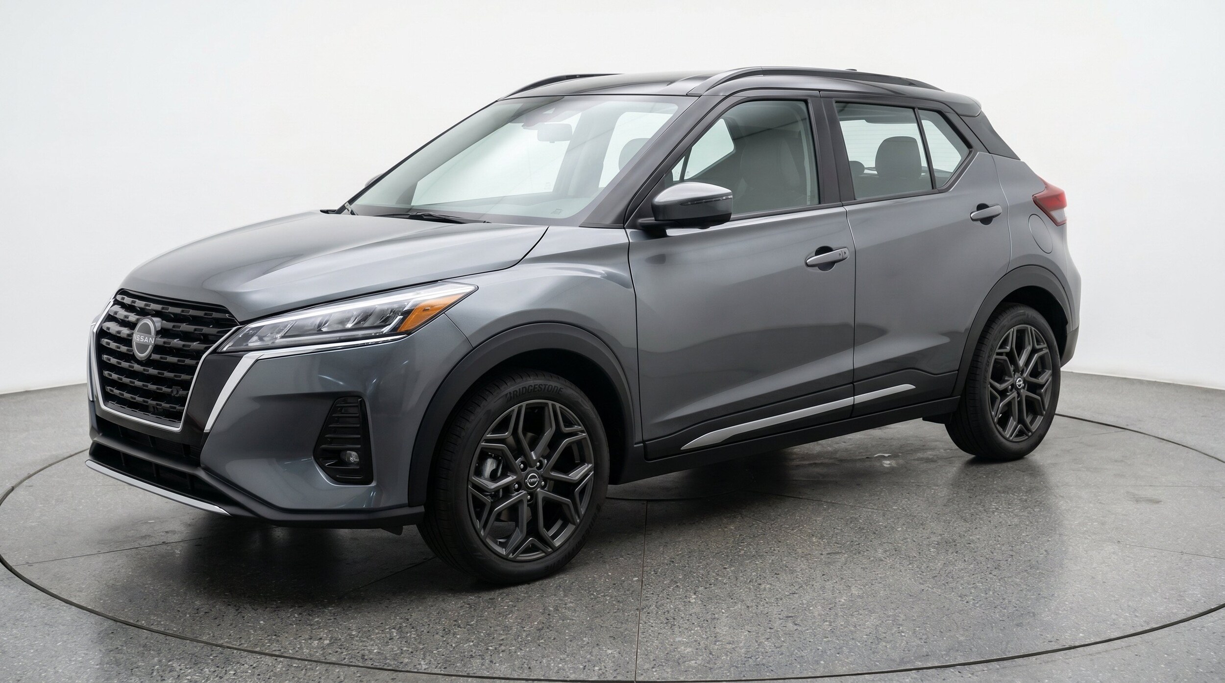 Thumbnail: 2026 Nissan Kicks - 3
