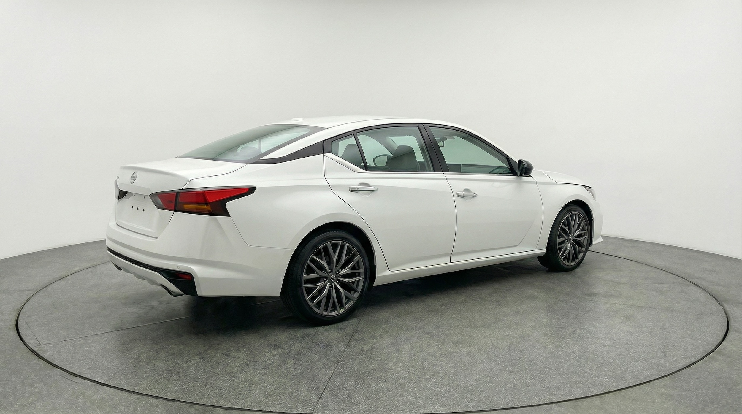 Thumbnail: 2025 Nissan Altima - 7