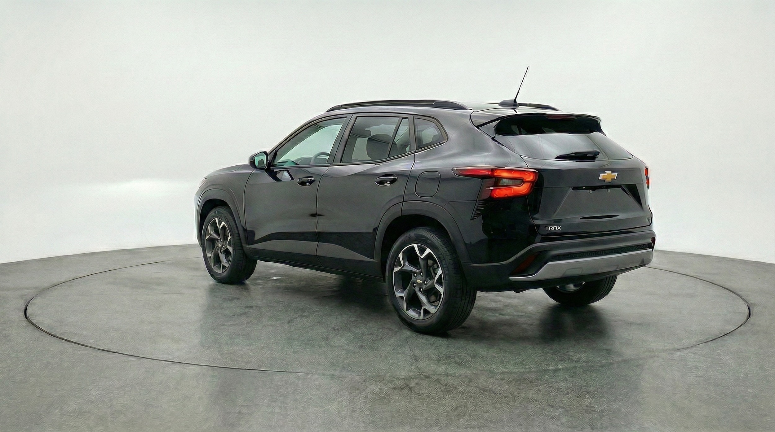 Thumbnail: 2025 Chevrolet Trax - 5