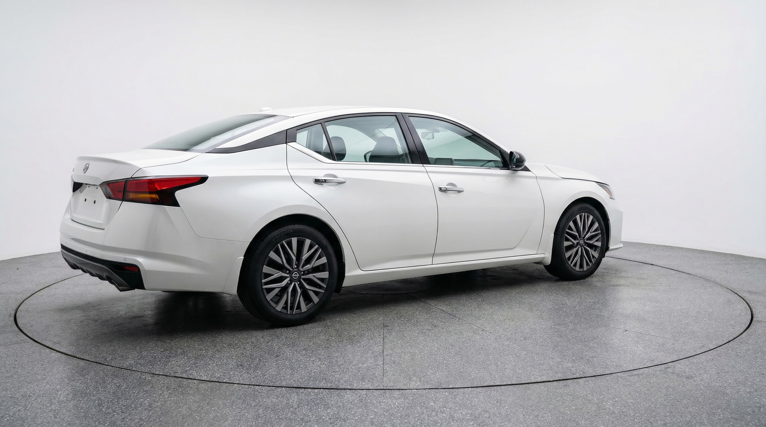 Thumbnail: 2025 Nissan Altima - 7