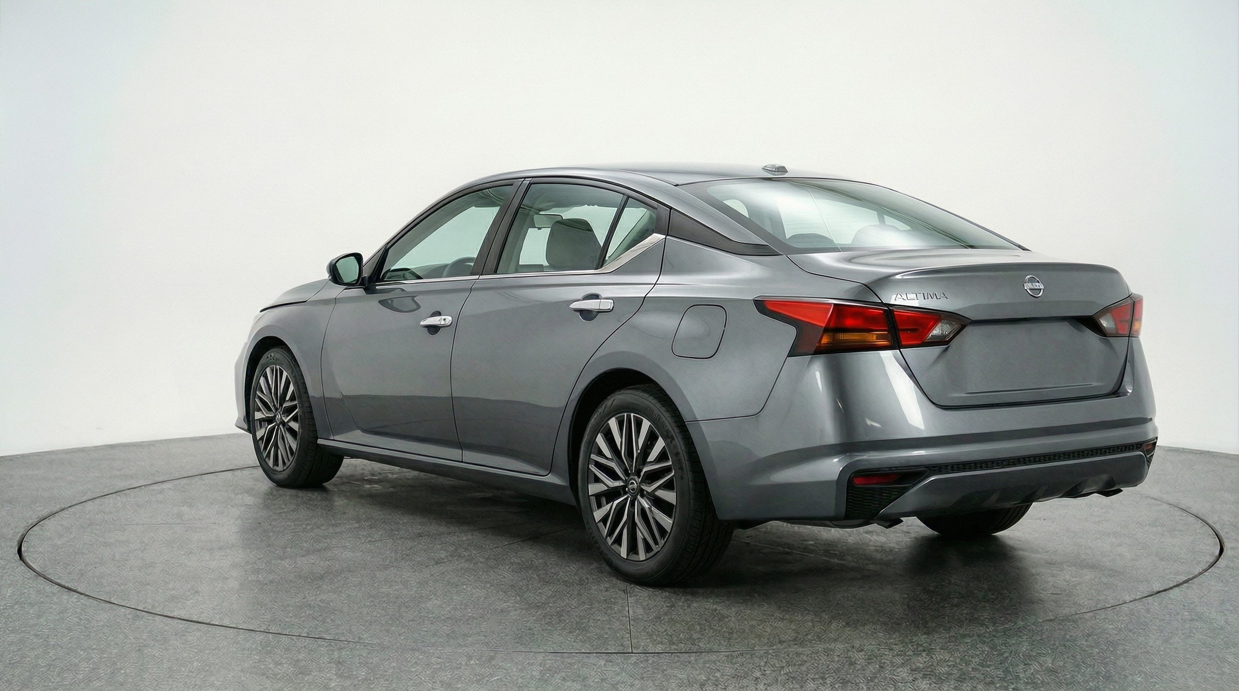 Thumbnail: 2025 Nissan Altima - 5