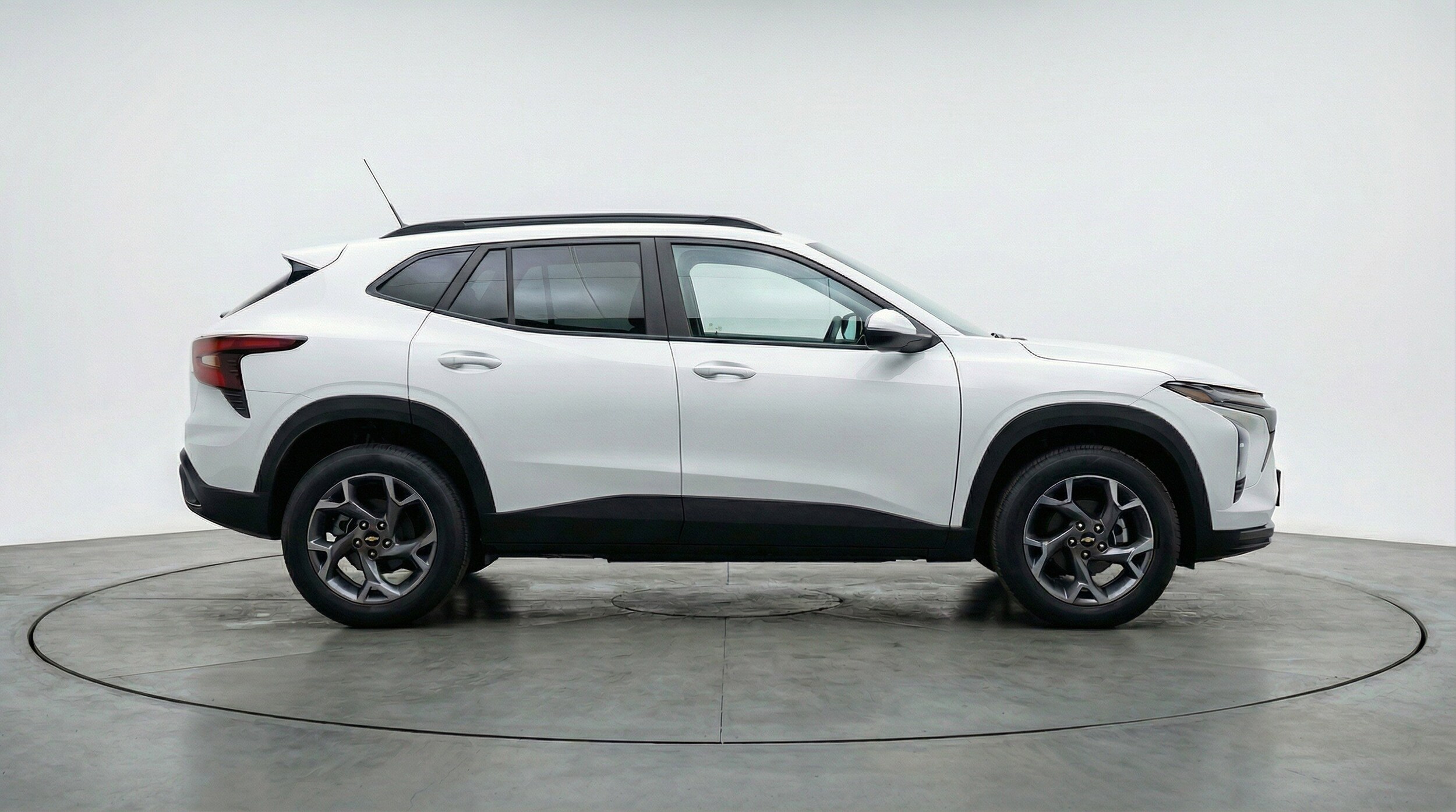 Thumbnail: 2025 Chevrolet Trax - 11