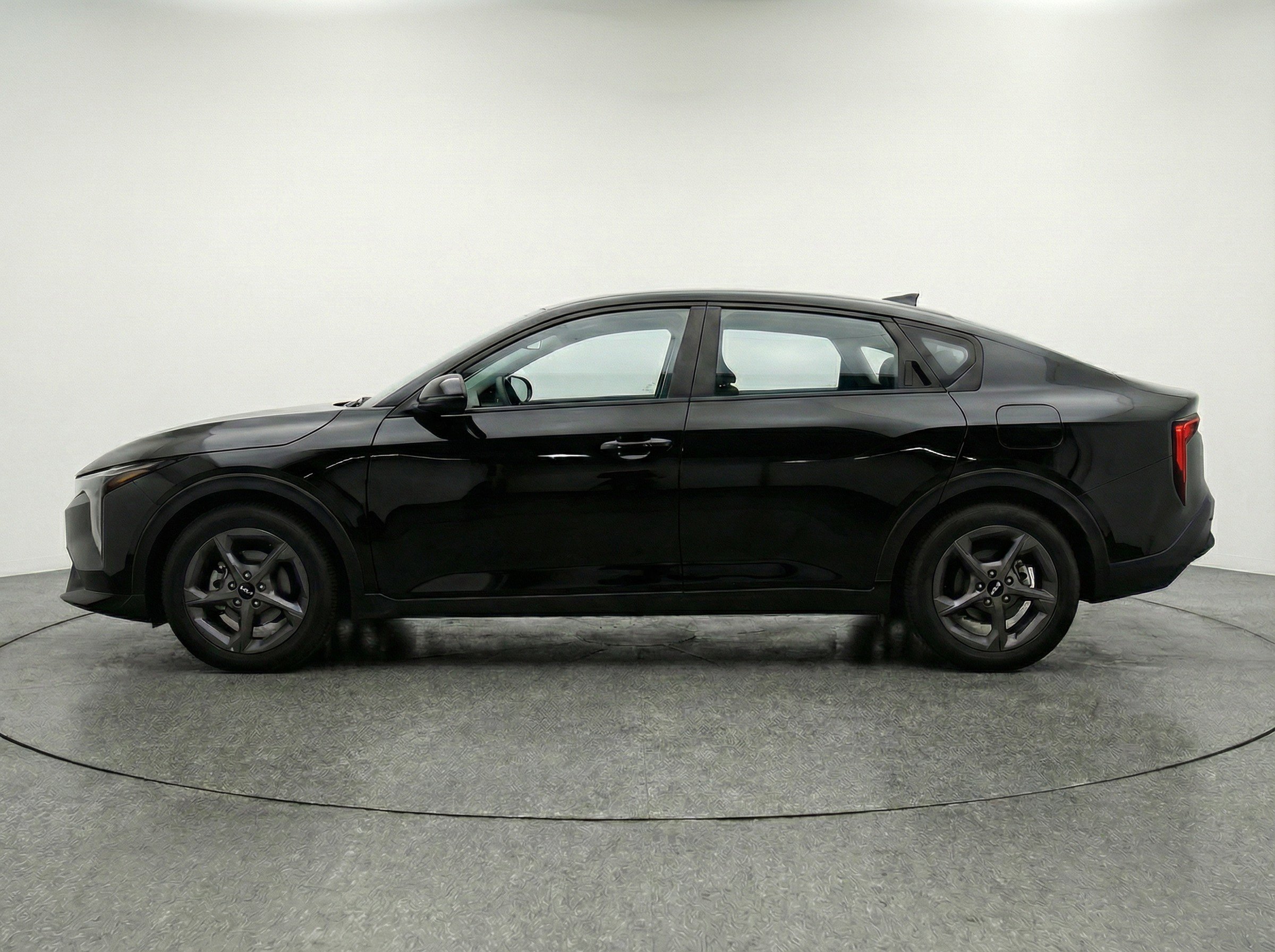 Thumbnail: 2025 Kia K4 - 5