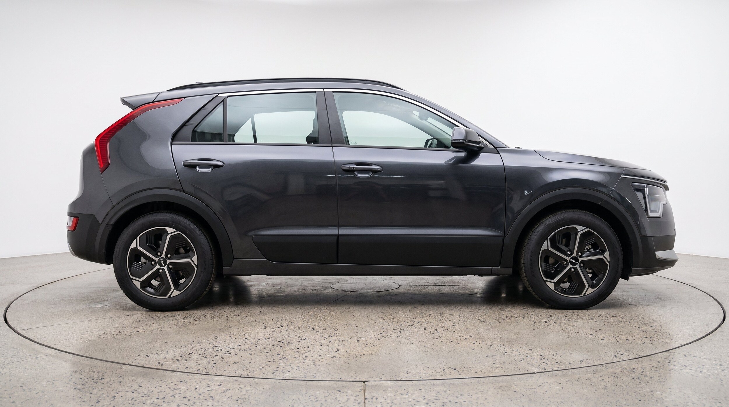 Thumbnail: 2026 Kia Niro - 11