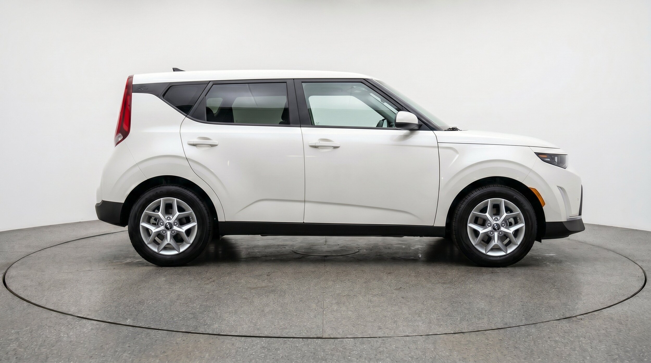 Thumbnail: 2025 Kia Soul - 11