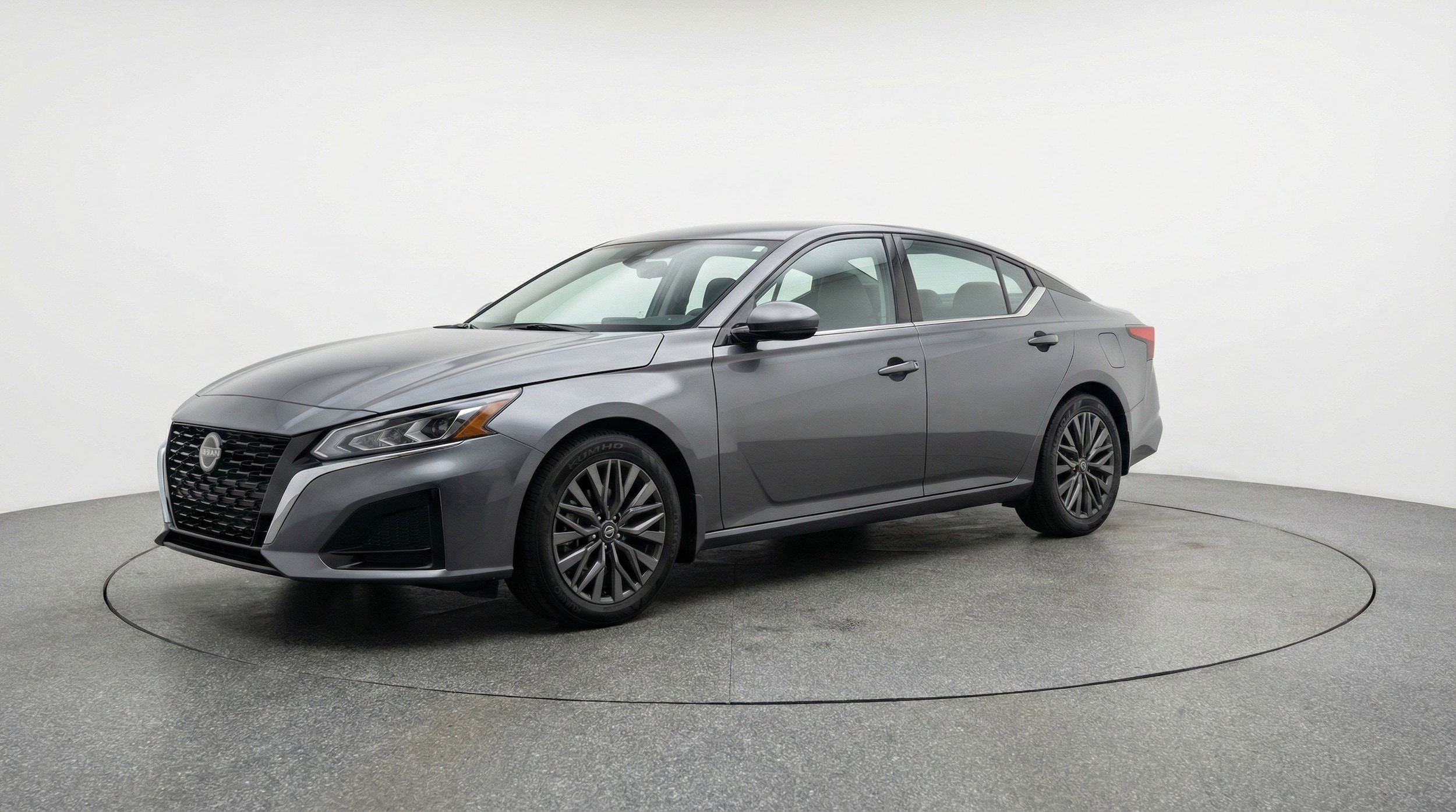 Thumbnail: 2025 Nissan Altima - 3