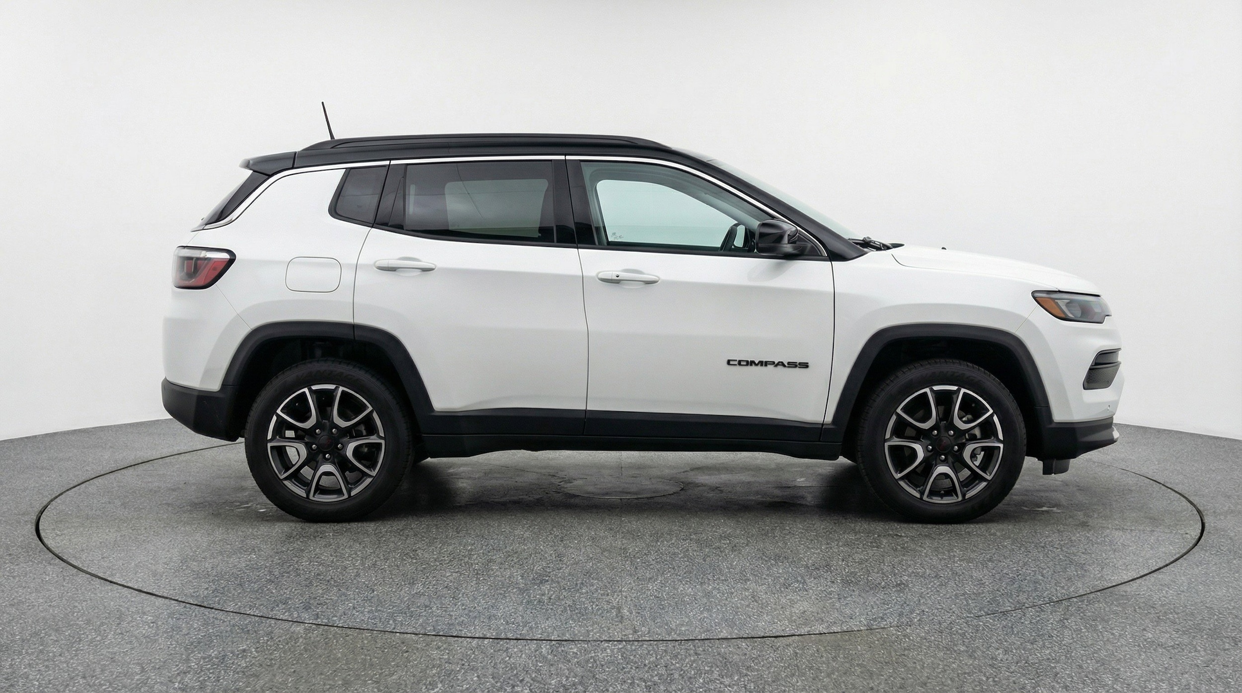 Thumbnail: 2025 Jeep Compass - 11