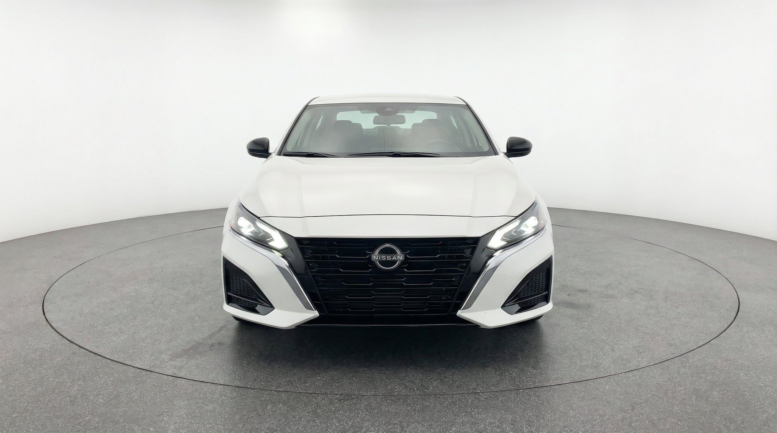 Thumbnail: 2025 Nissan Altima - 2