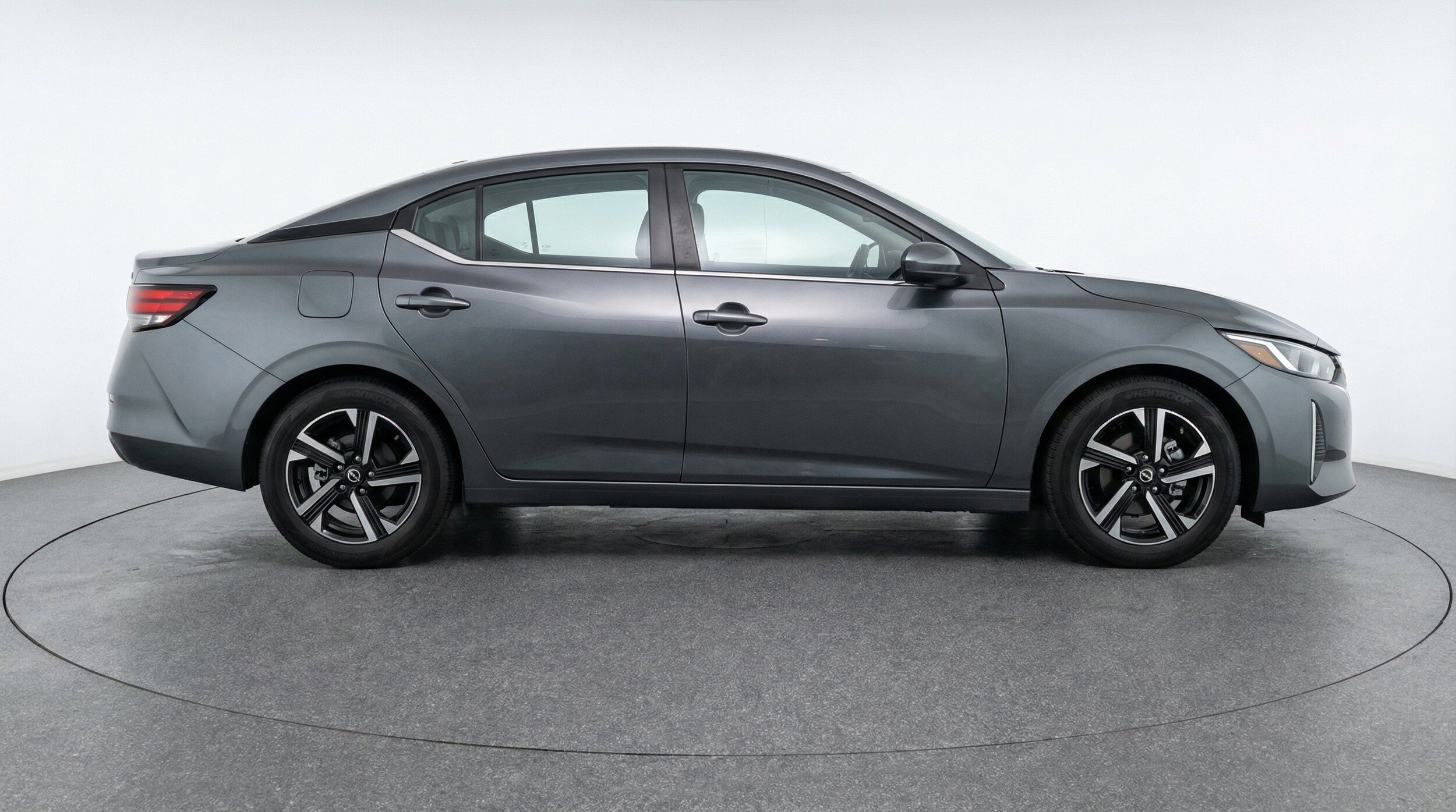 Thumbnail: 2025 Nissan Sentra - 11