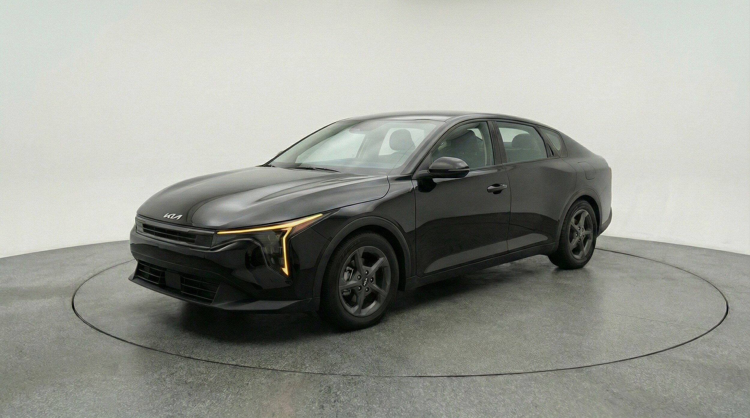 Thumbnail: 2025 Kia K4 - 3