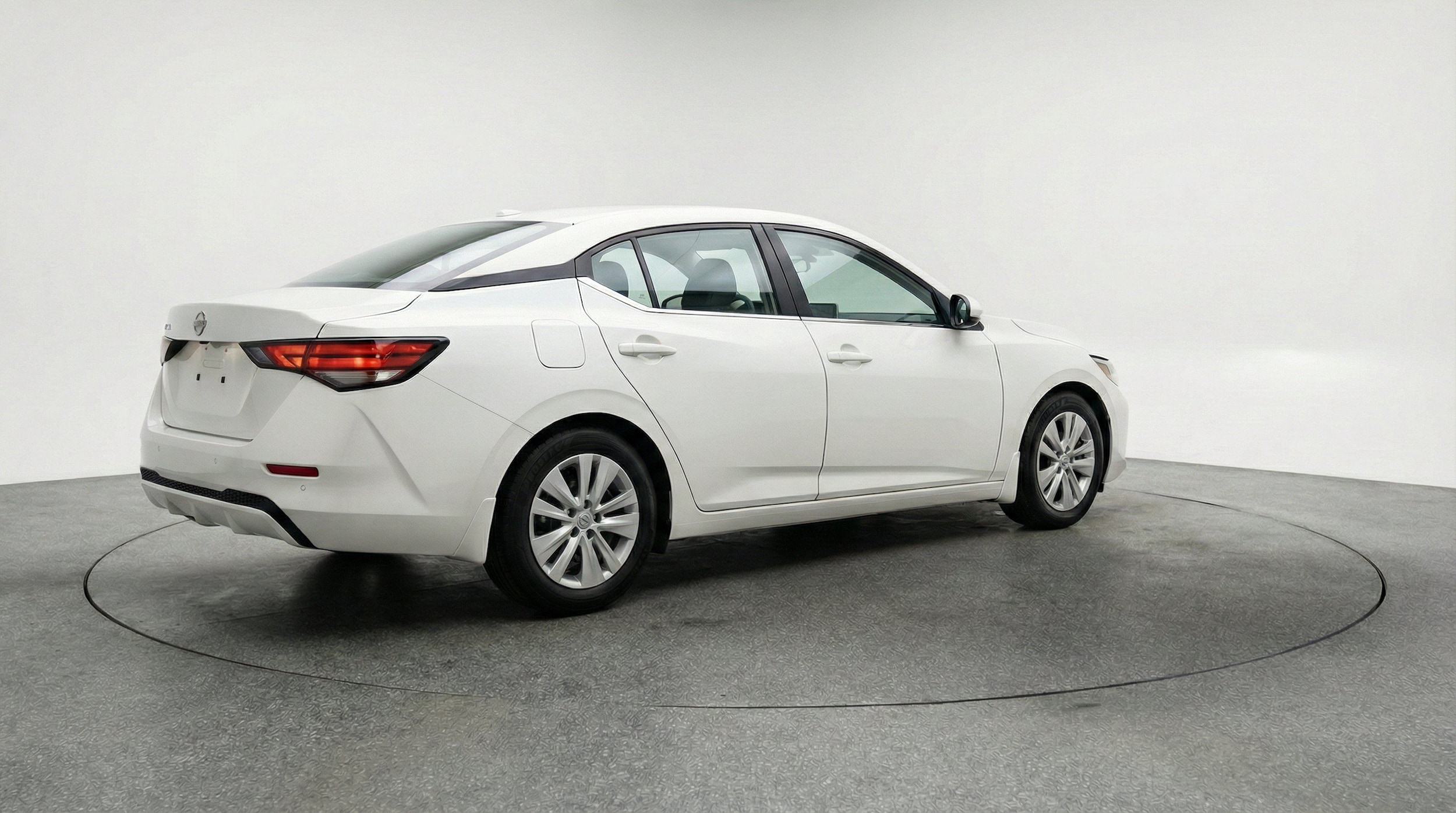 Thumbnail: 2025 Nissan Sentra - 9