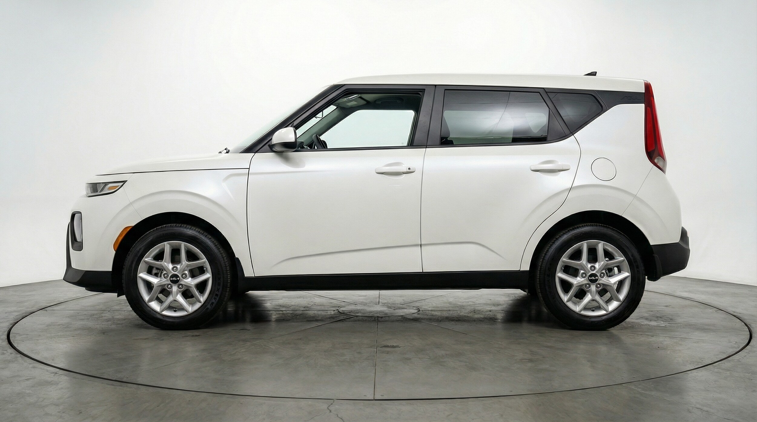 Thumbnail: 2025 Kia Soul - 4