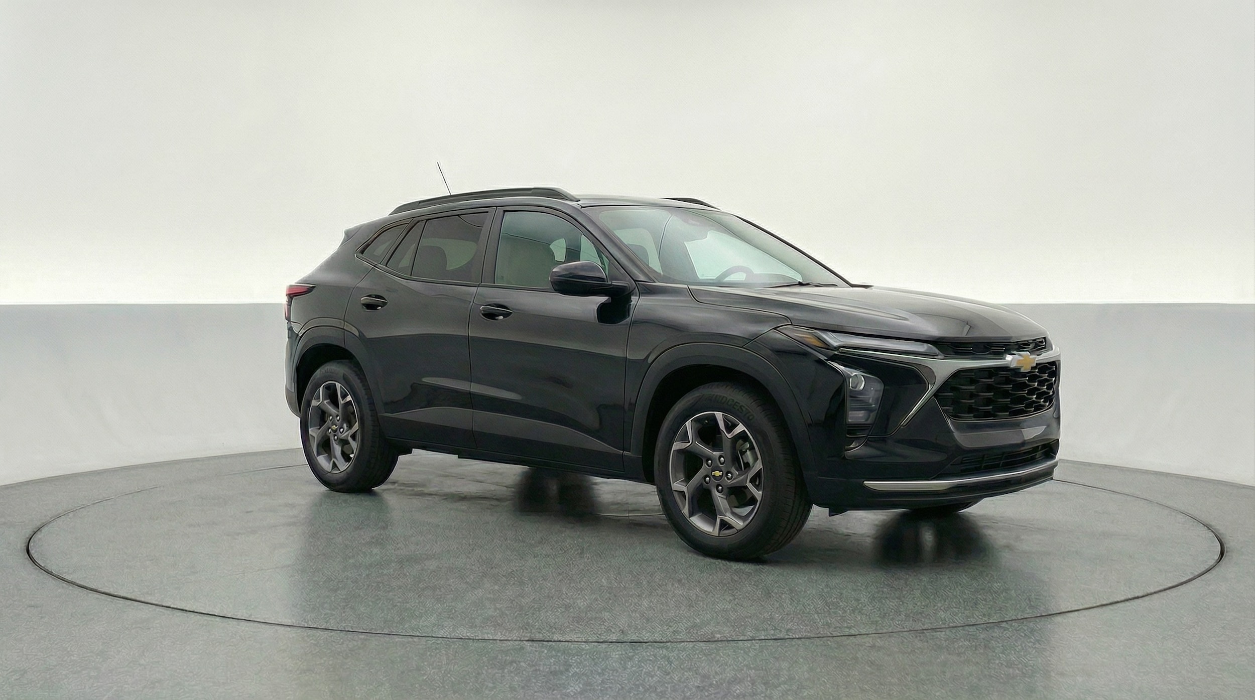 Thumbnail: 2025 Chevrolet Trax - 1