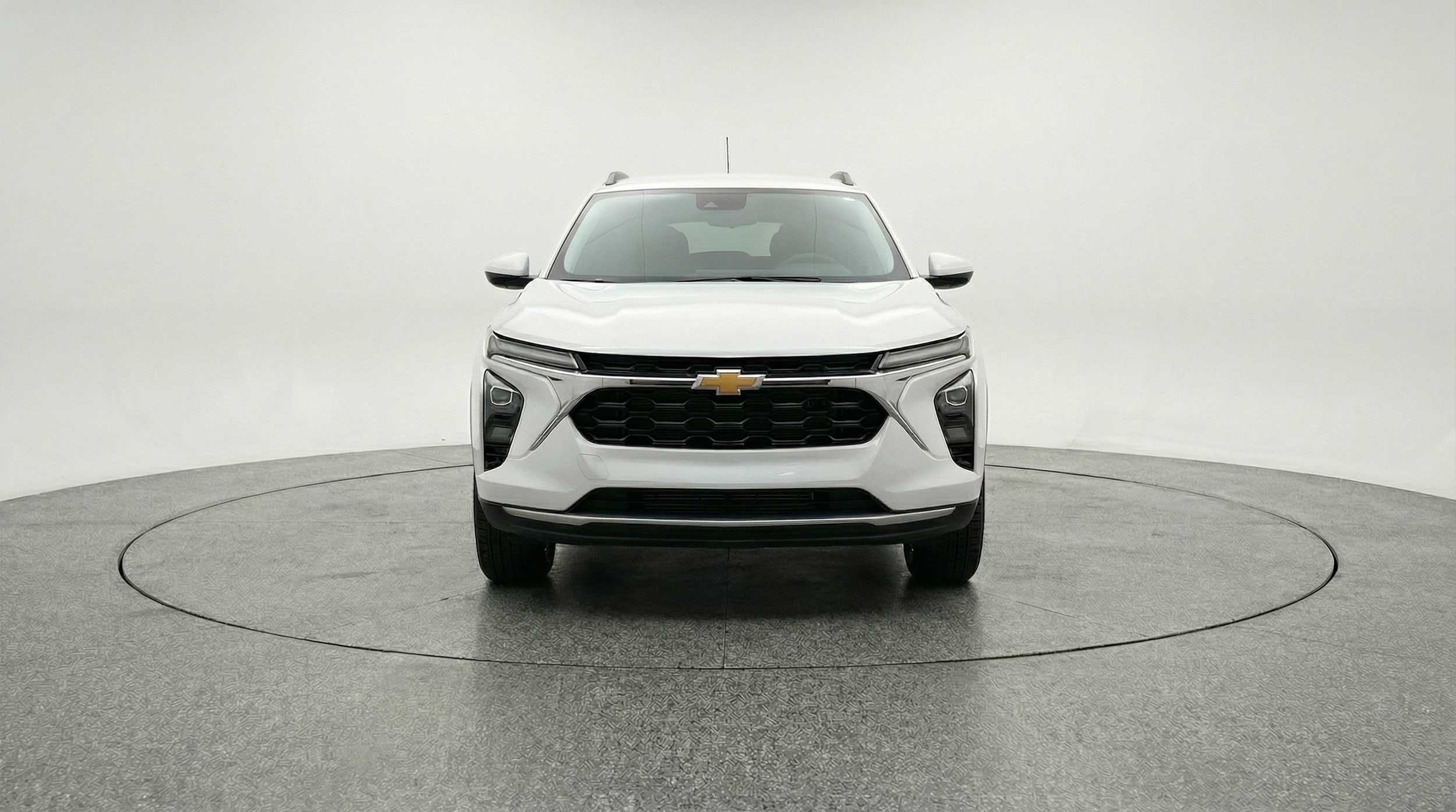 Thumbnail: 2025 Chevrolet Trax - 2