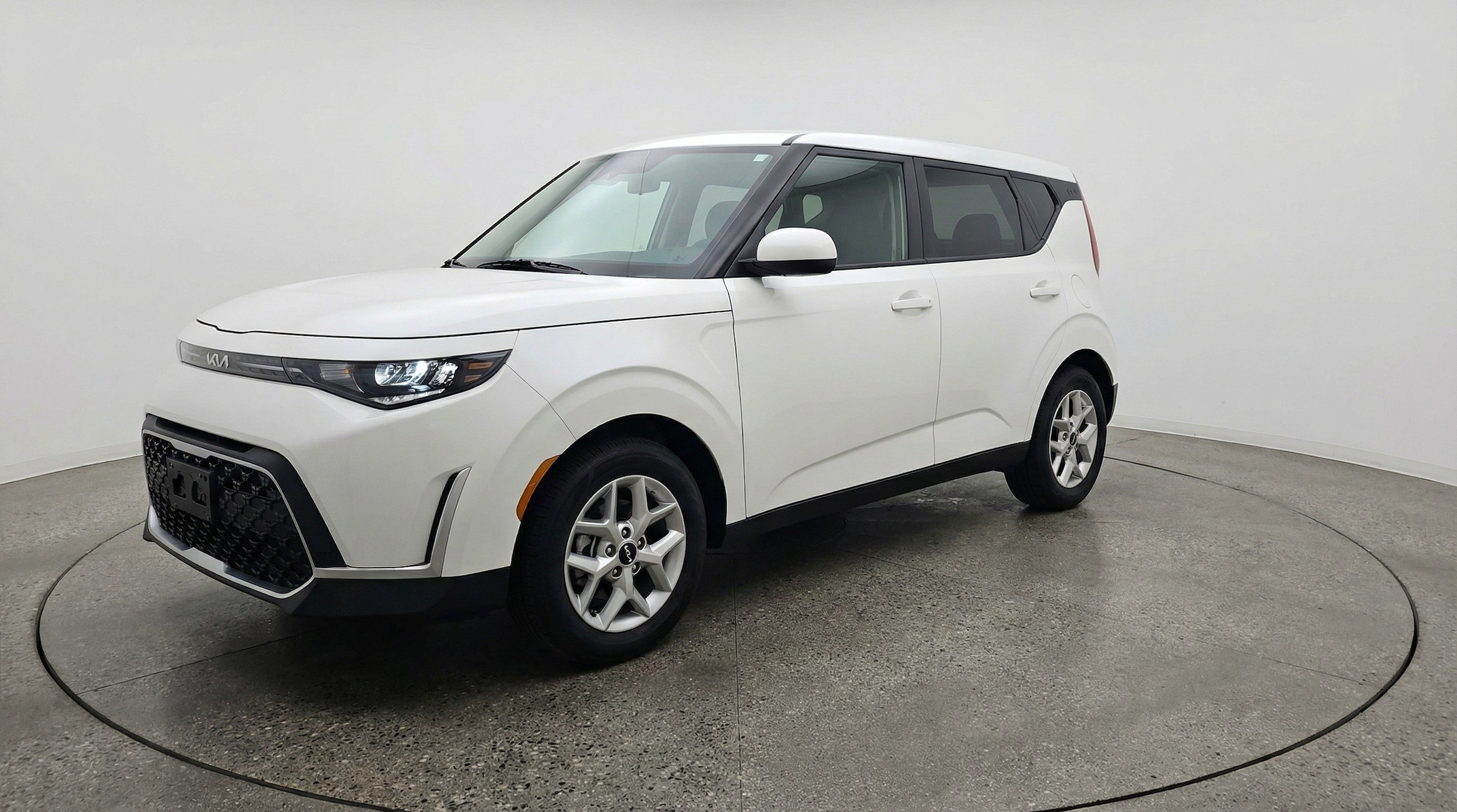 Thumbnail: 2025 Kia Soul - 3