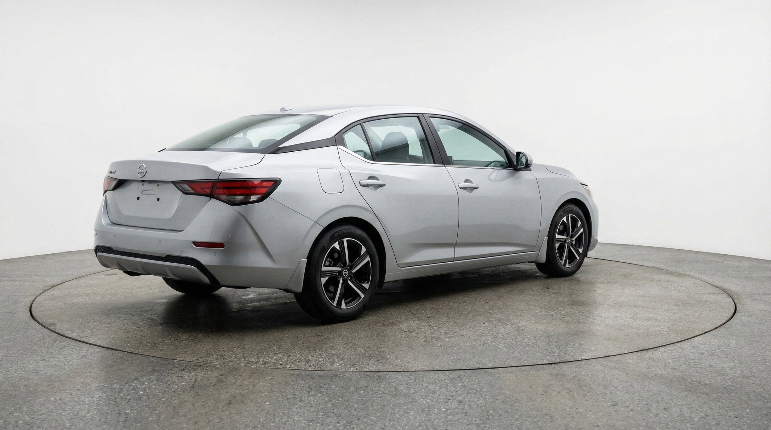 Thumbnail: 2025 Nissan Sentra - 9