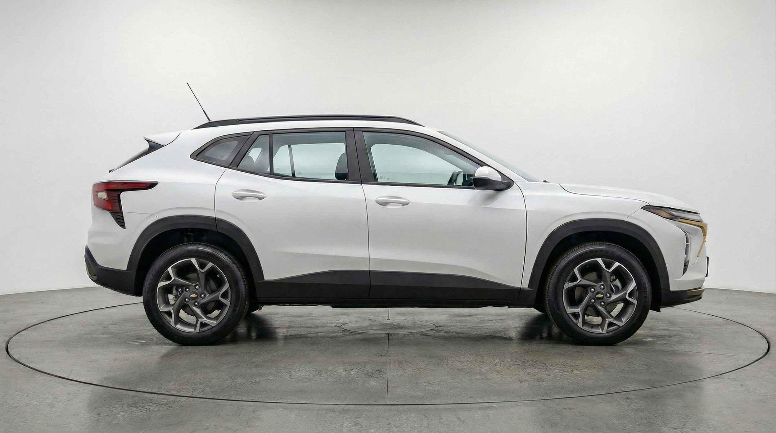 Thumbnail: 2025 Chevrolet Trax - 11