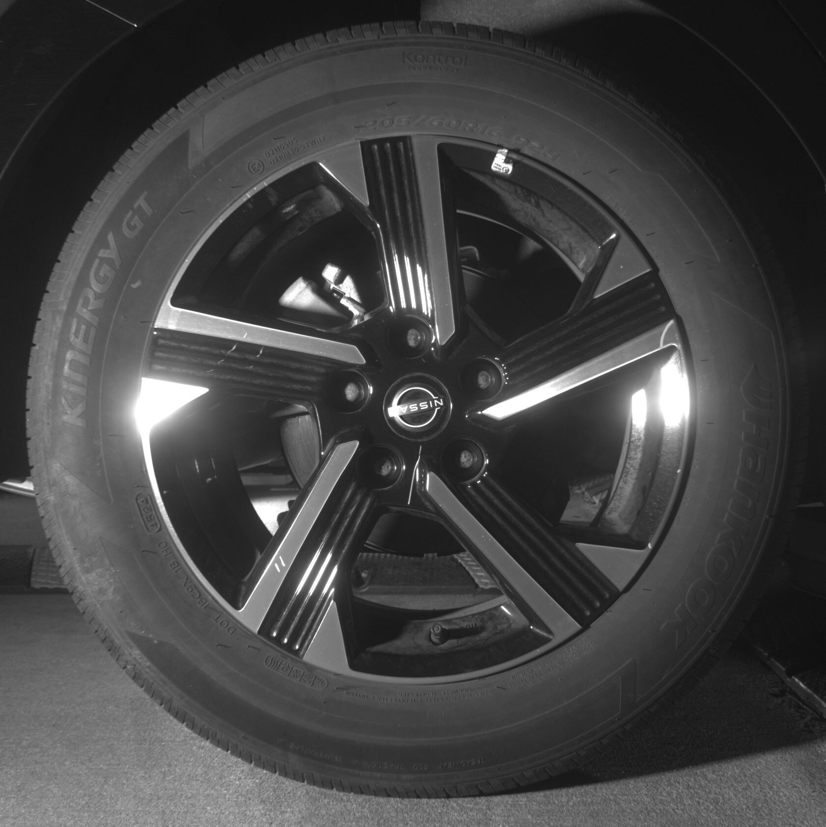 Thumbnail: 2025 Nissan Sentra - 12