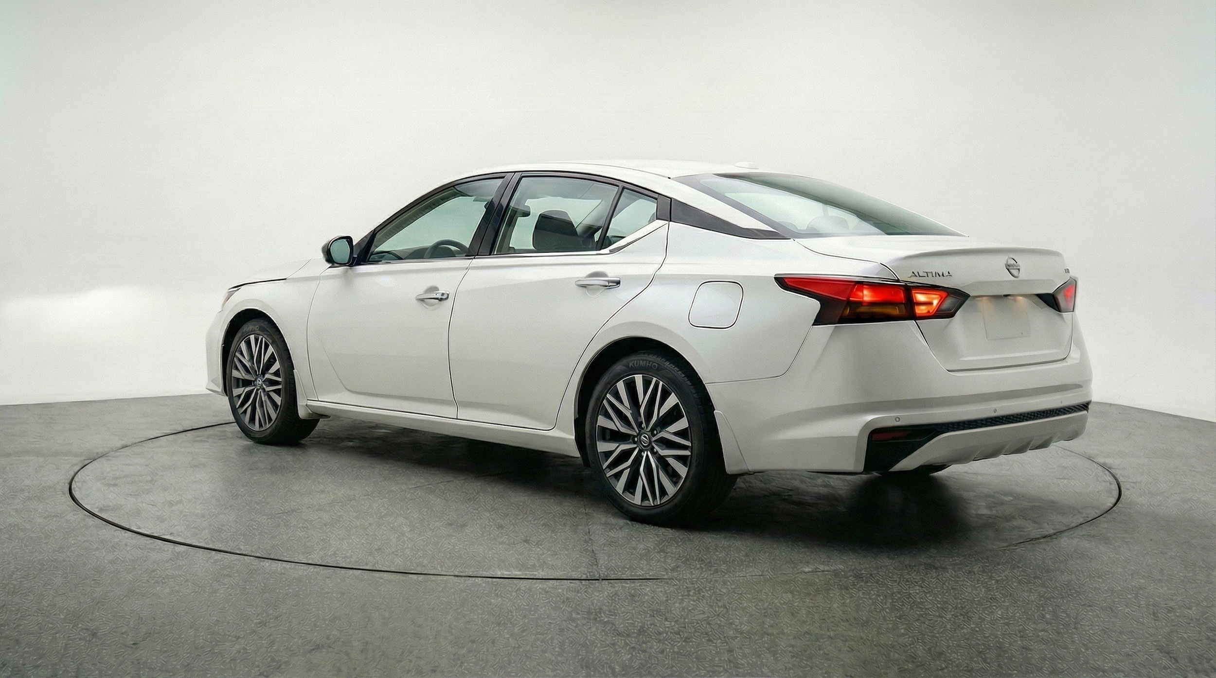 Thumbnail: 2025 Nissan Altima - 6