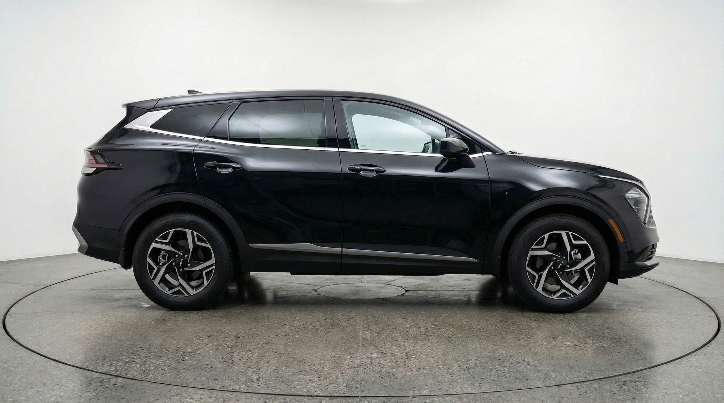 Thumbnail: 2025 Kia Sportage - 11