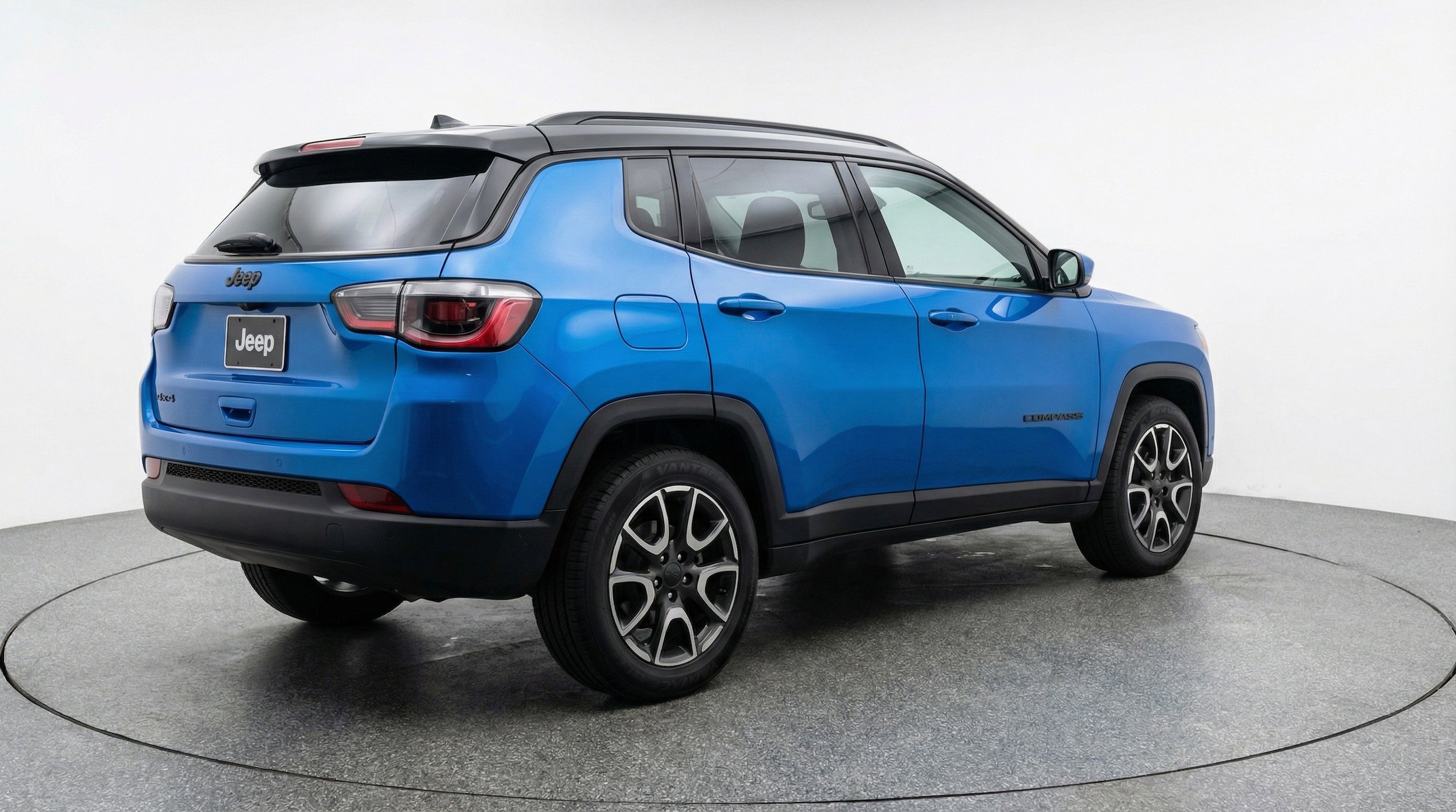 Thumbnail: 2025 Jeep Compass - 9