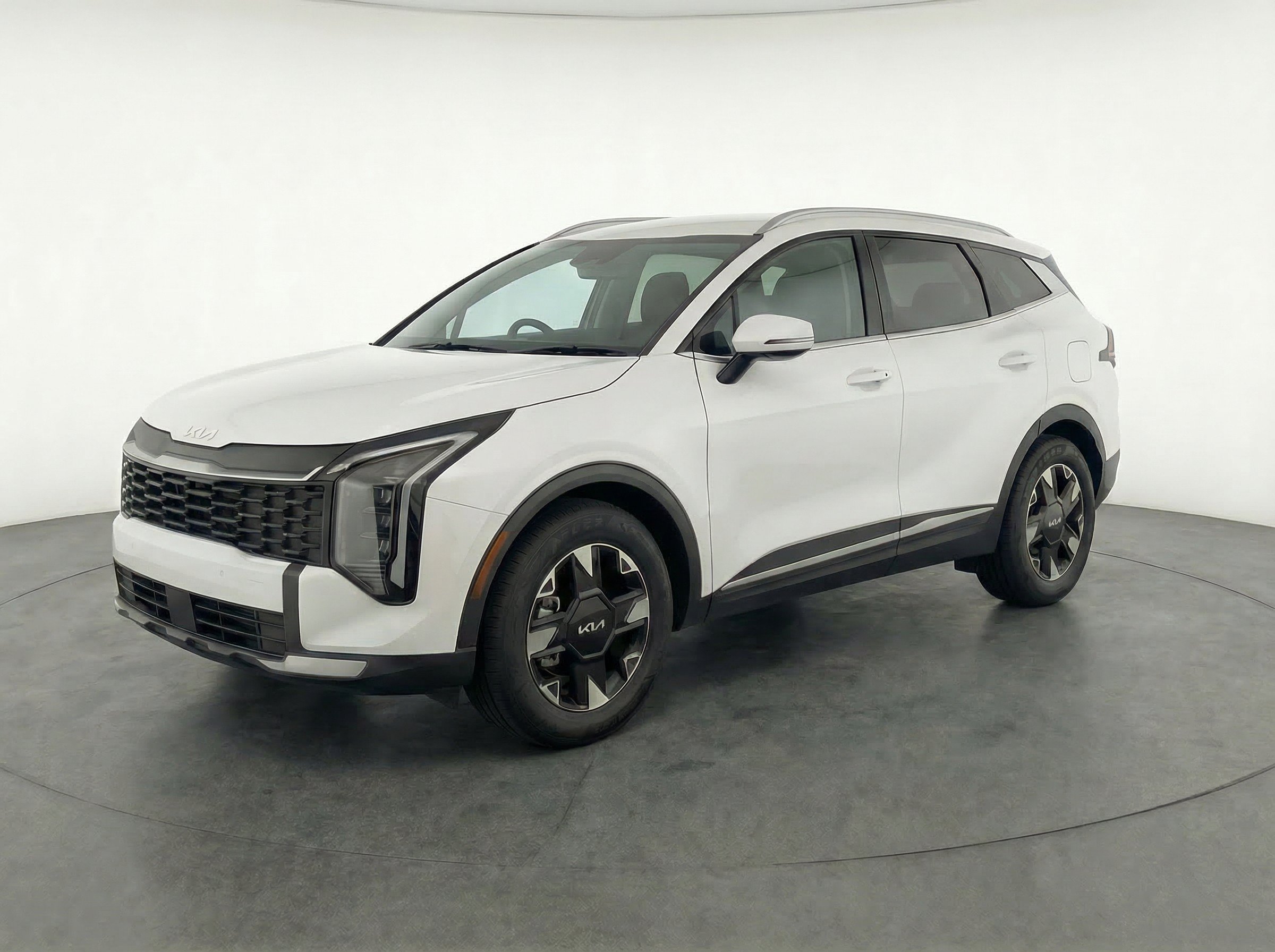 Thumbnail: 2026 Kia Sportage - 3