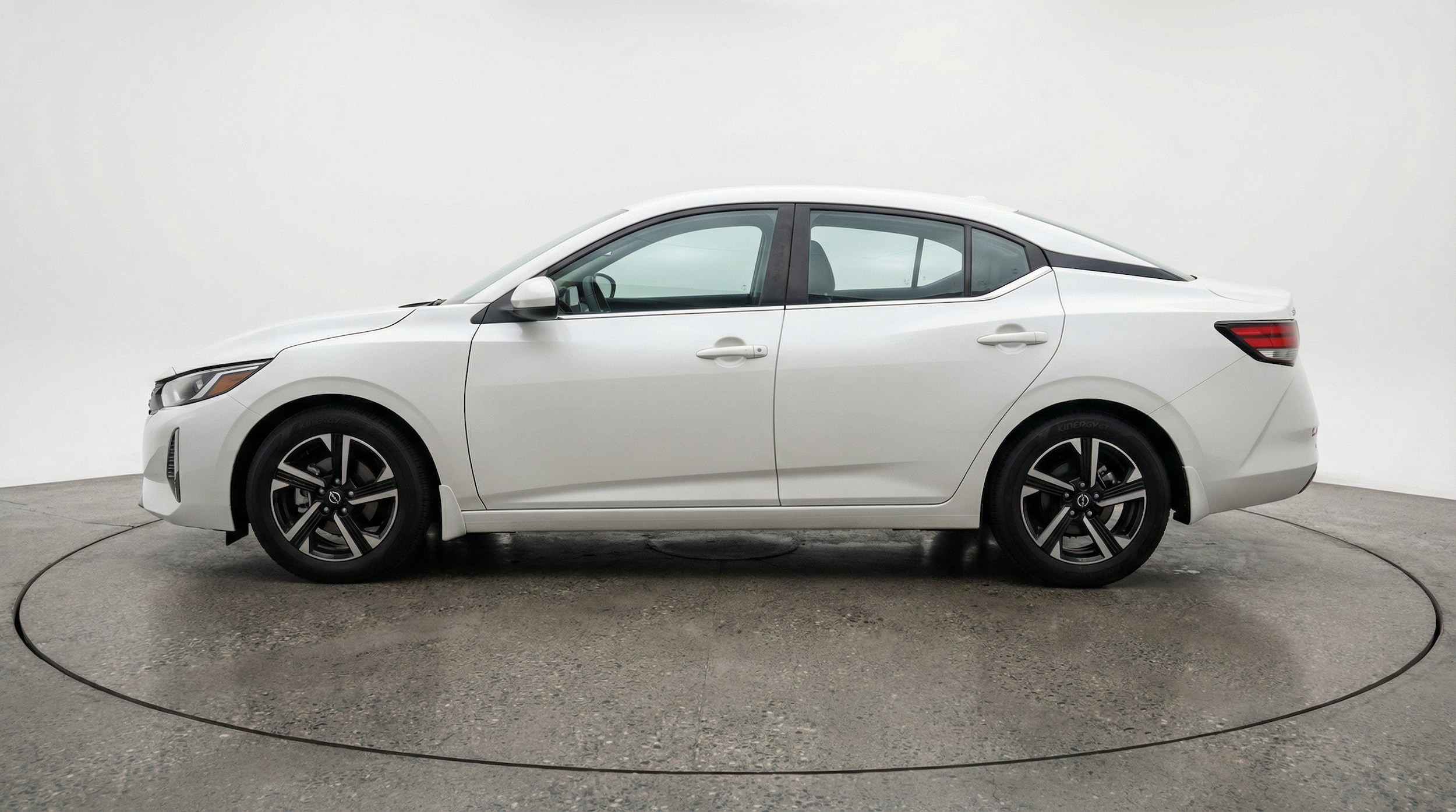 Thumbnail: 2025 Nissan Sentra - 5
