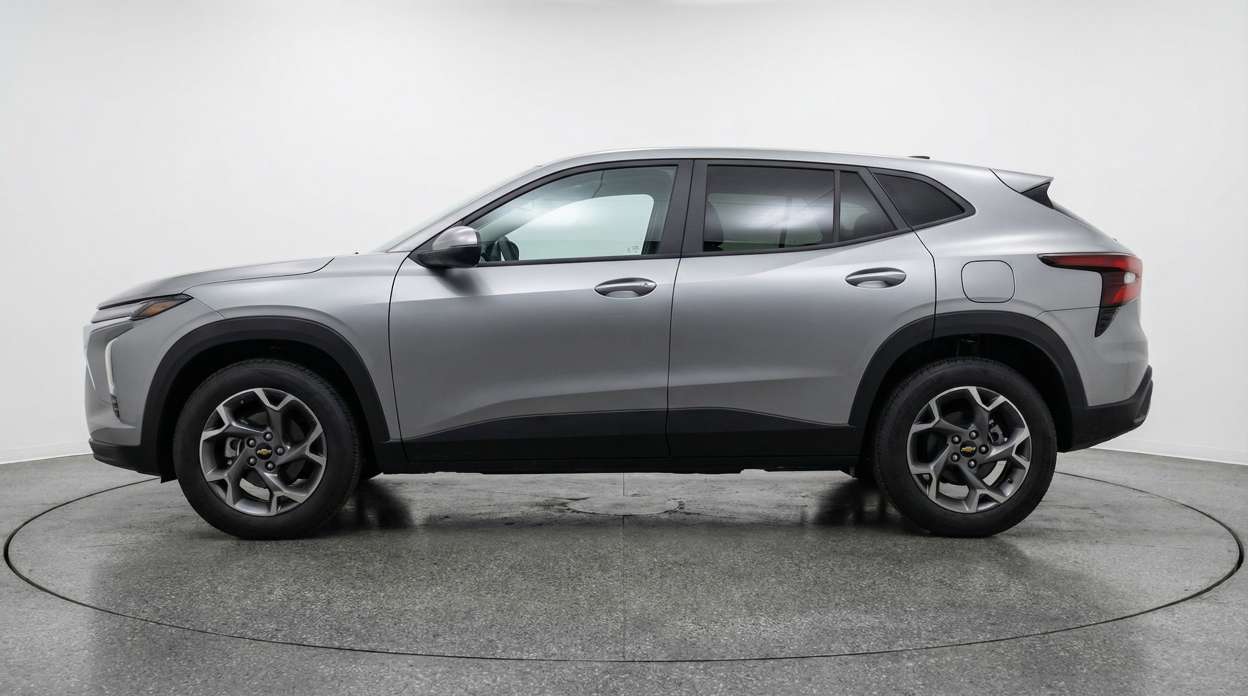 Thumbnail: 2025 Chevrolet Trax - 4