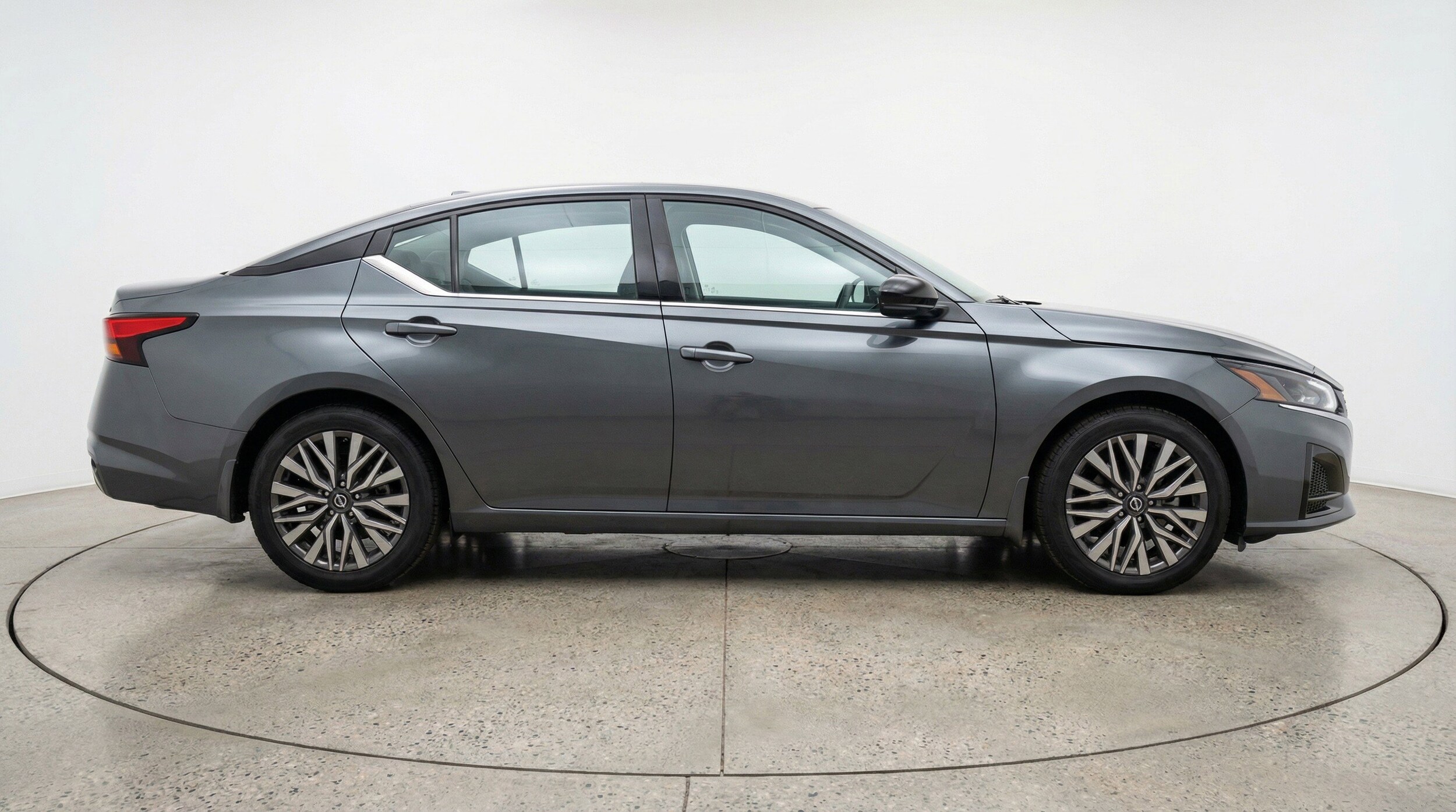 Thumbnail: 2025 Nissan Altima - 11