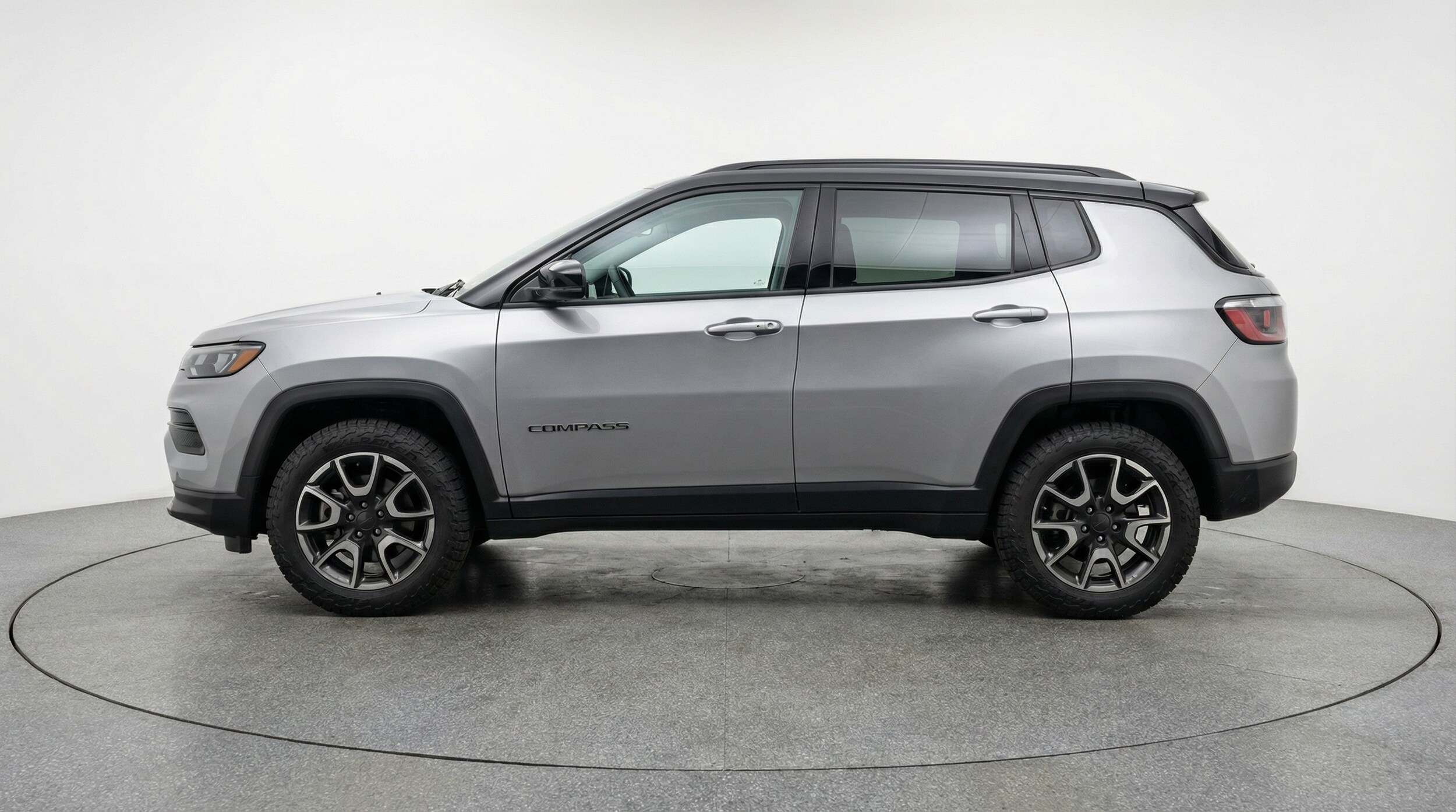 Thumbnail: 2025 Jeep Compass - 4