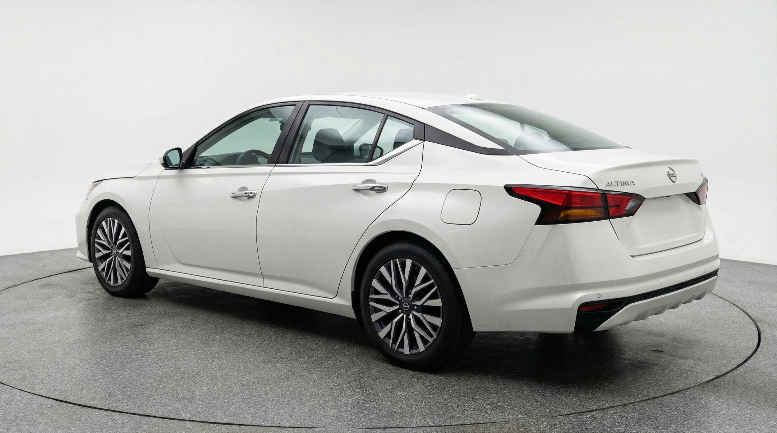 Thumbnail: 2025 Nissan Altima - 6