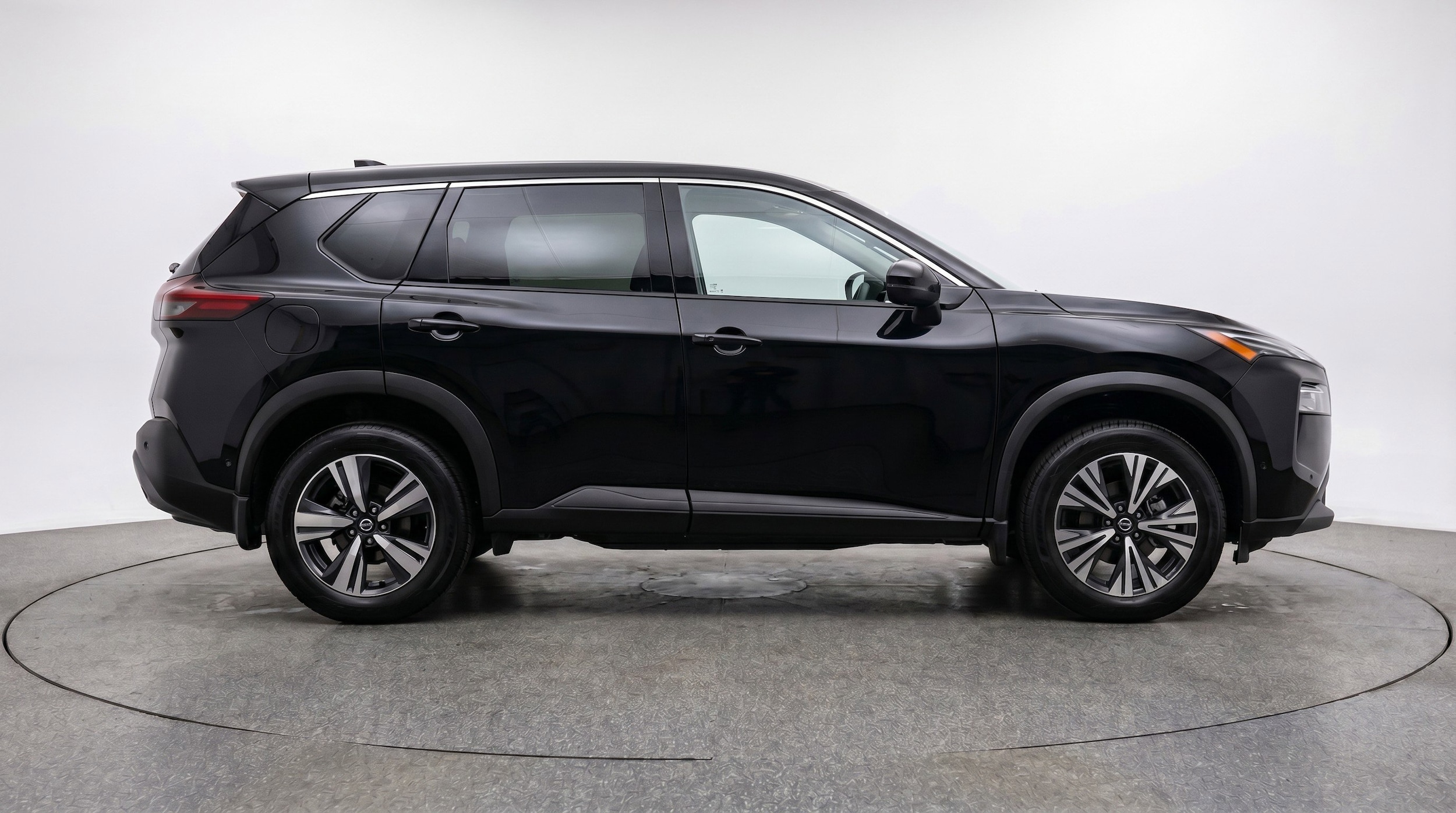 Thumbnail: 2023 Nissan Rogue - 11