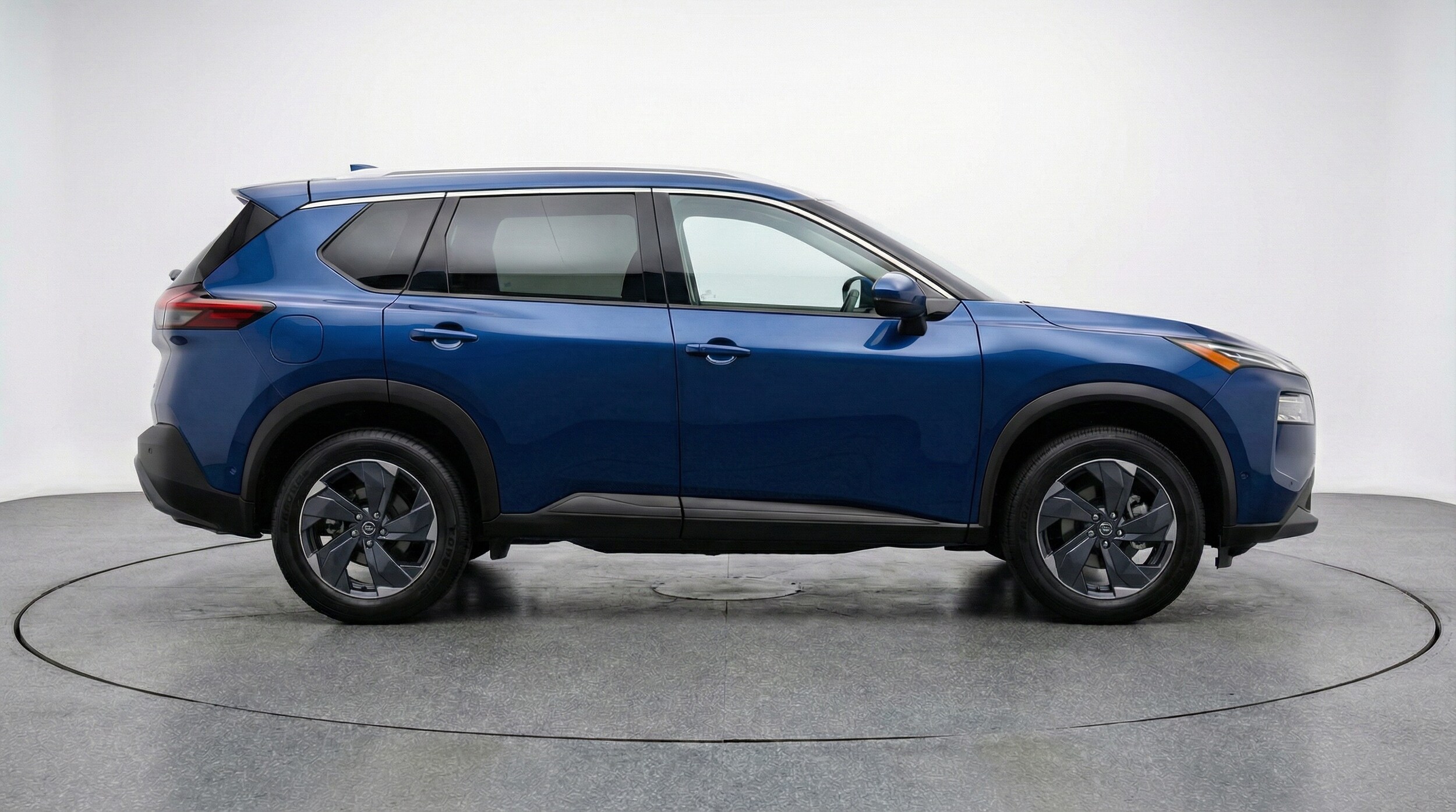 Thumbnail: 2025 Nissan Rogue - 8