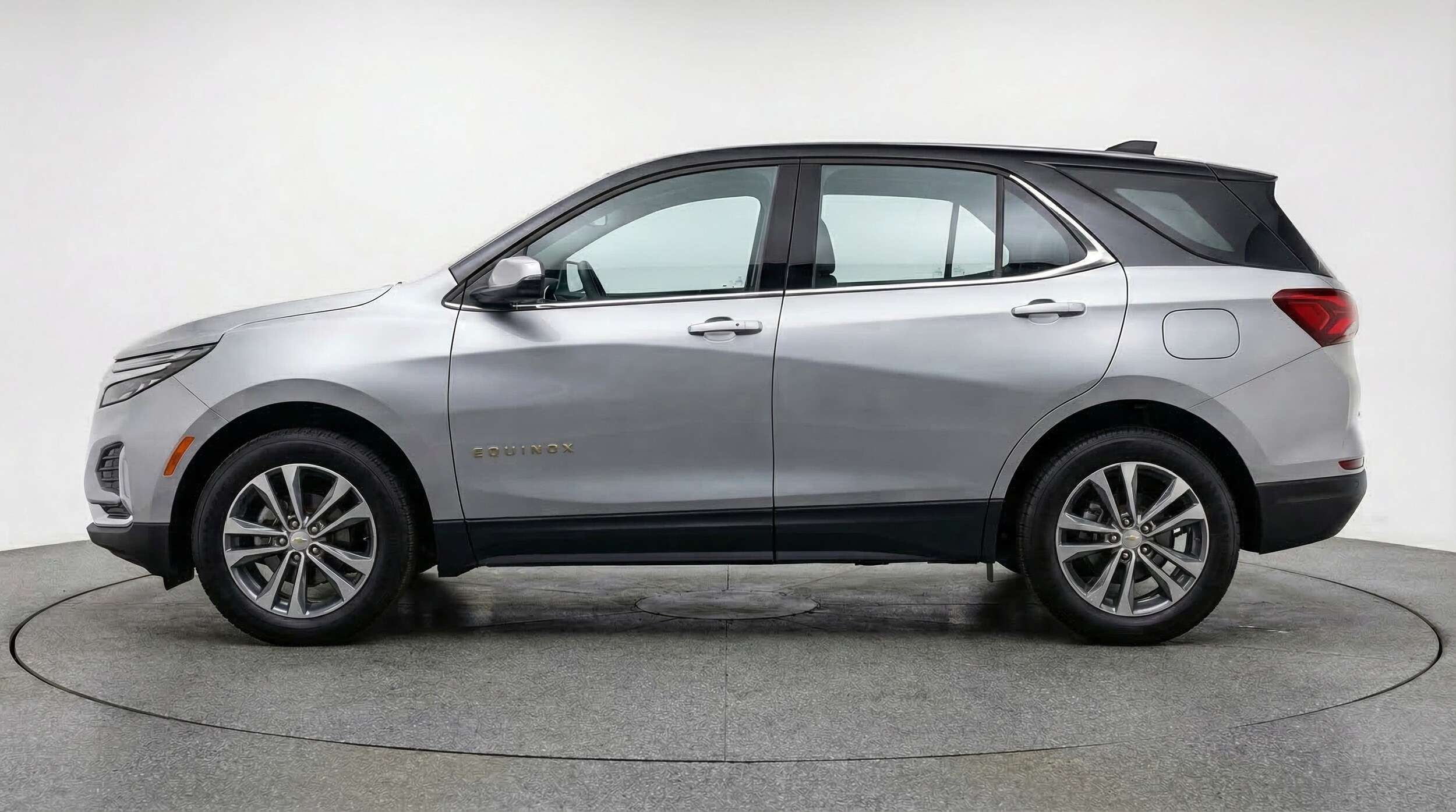 Thumbnail: 2025 Chevrolet Equinox - 4