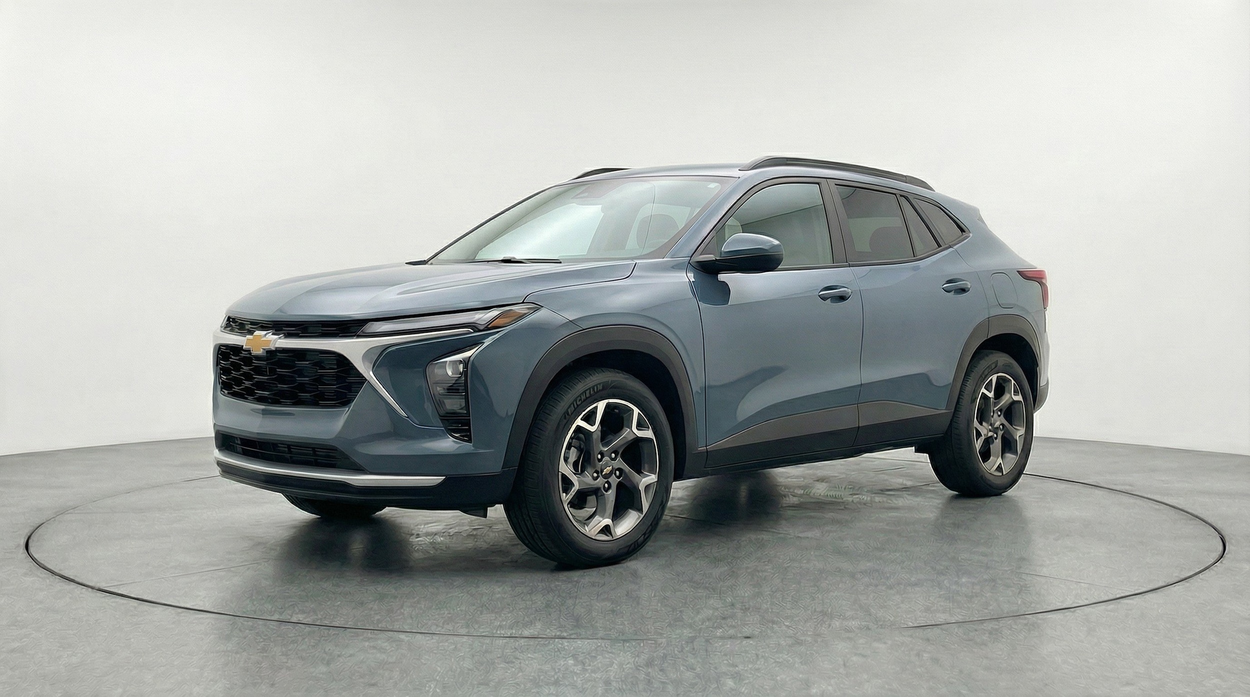 Thumbnail: 2025 Chevrolet Trax - 3