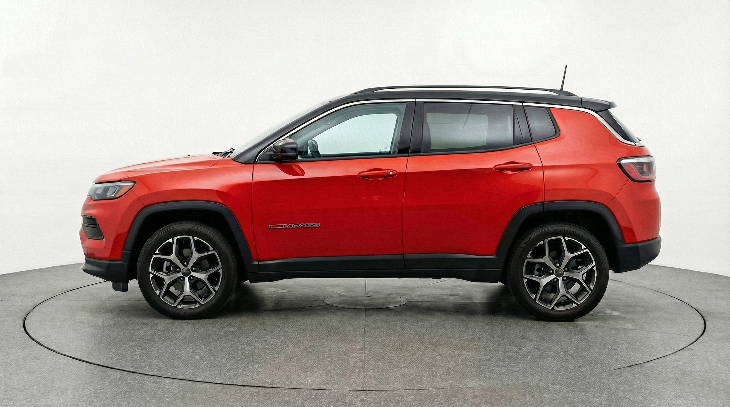 Thumbnail: 2025 Jeep Compass - 4