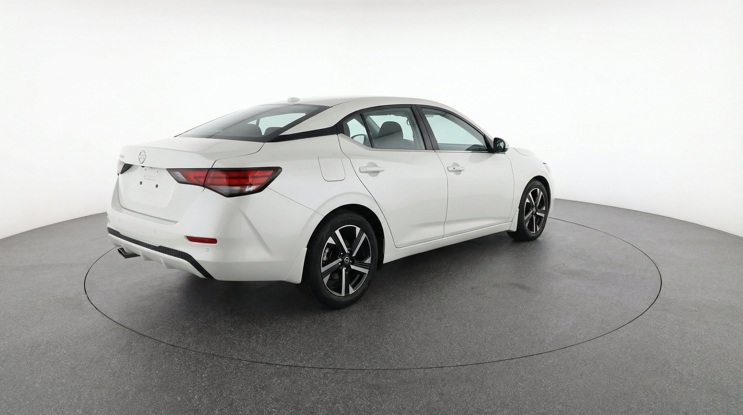 Thumbnail: 2025 Nissan Sentra - 9