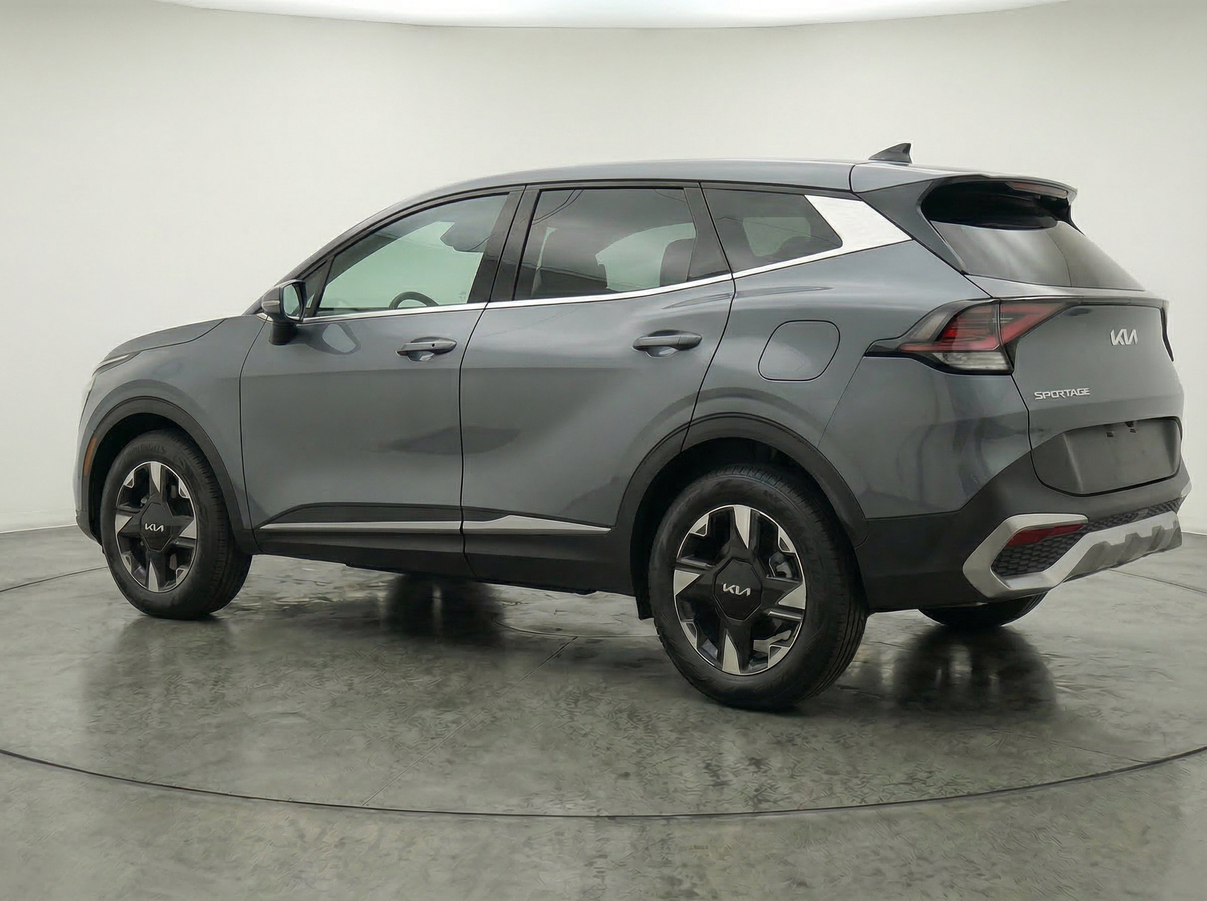 Thumbnail: 2026 Kia Sportage - 6