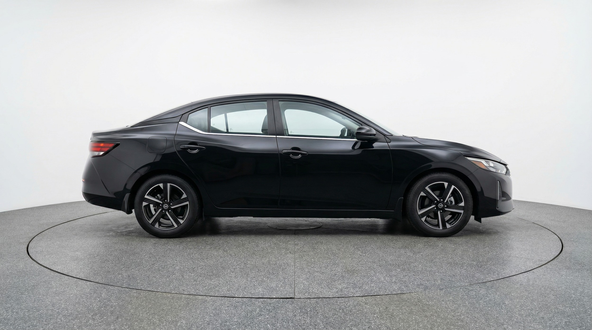 Thumbnail: 2025 Nissan Sentra - 8