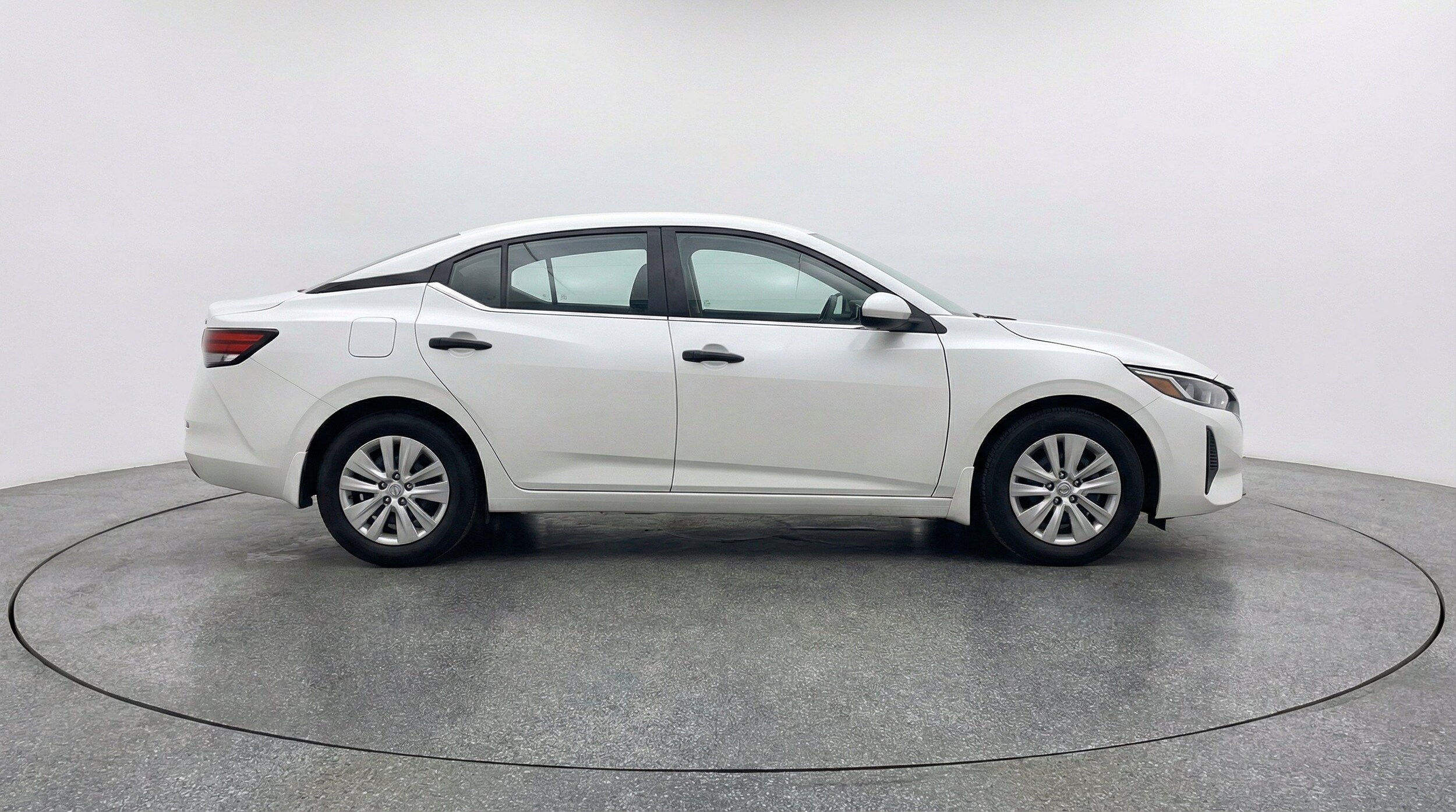 Thumbnail: 2025 Nissan Sentra - 11