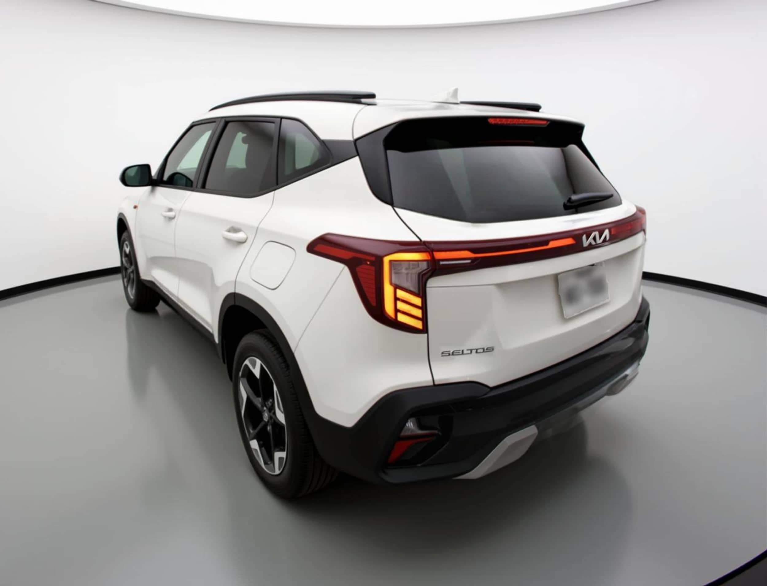 Thumbnail: 2025 Kia Seltos - 5