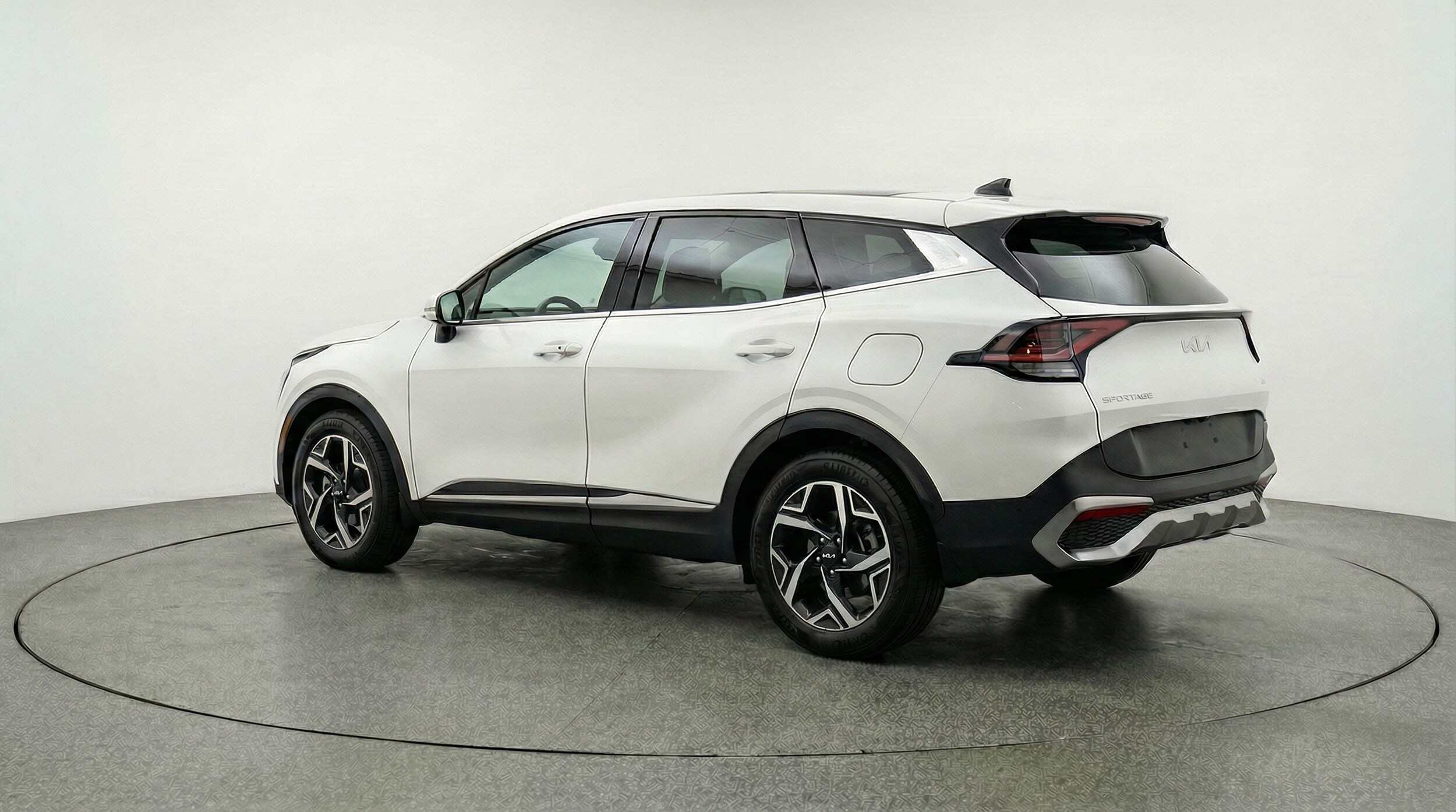 Thumbnail: 2025 Kia Sportage - 5