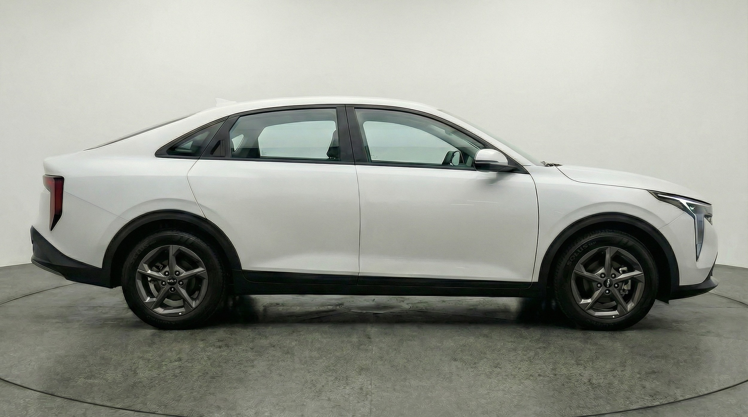 Thumbnail: 2025 Kia K4 - 8