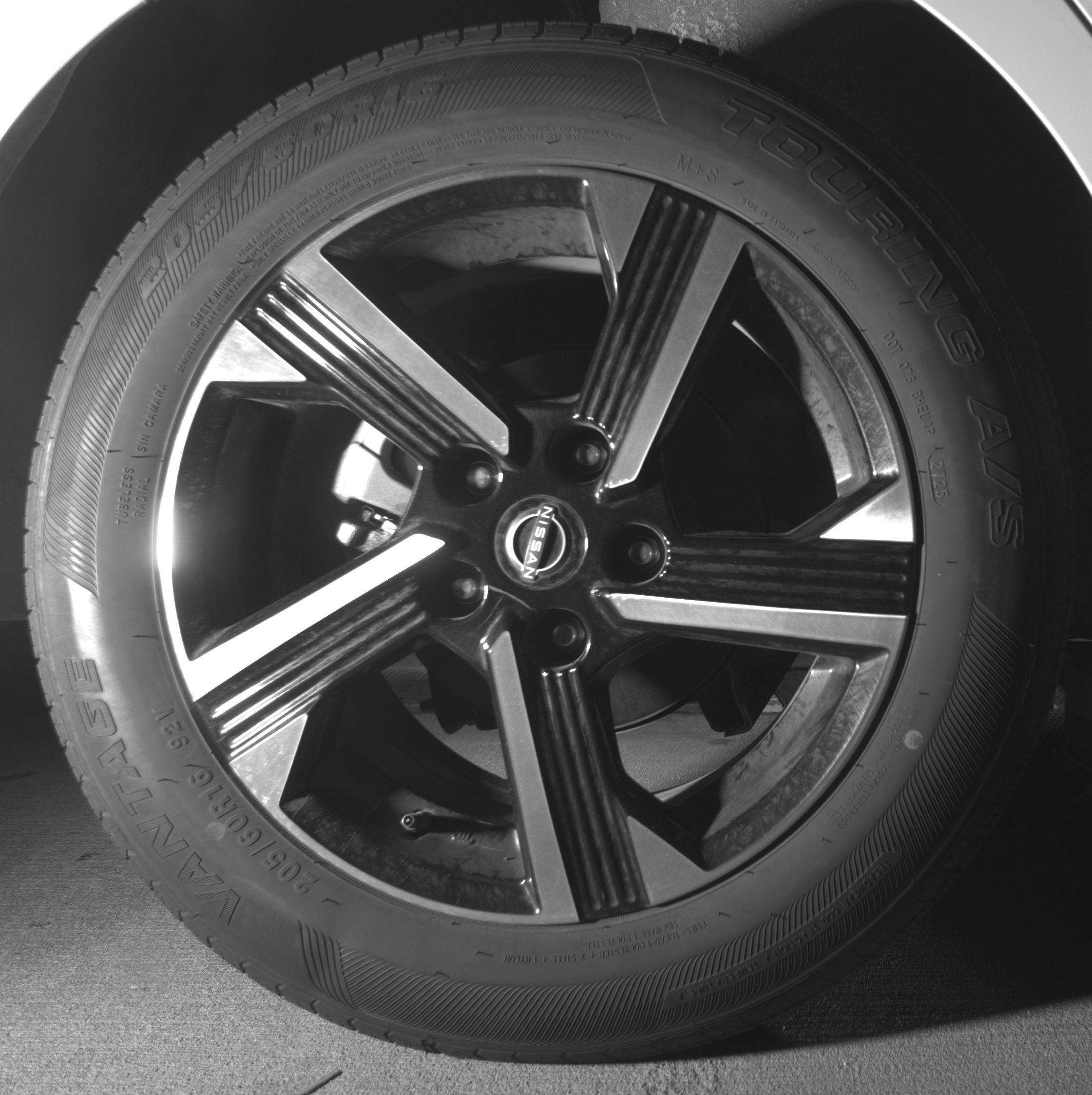 Thumbnail: 2025 Nissan Sentra - 15