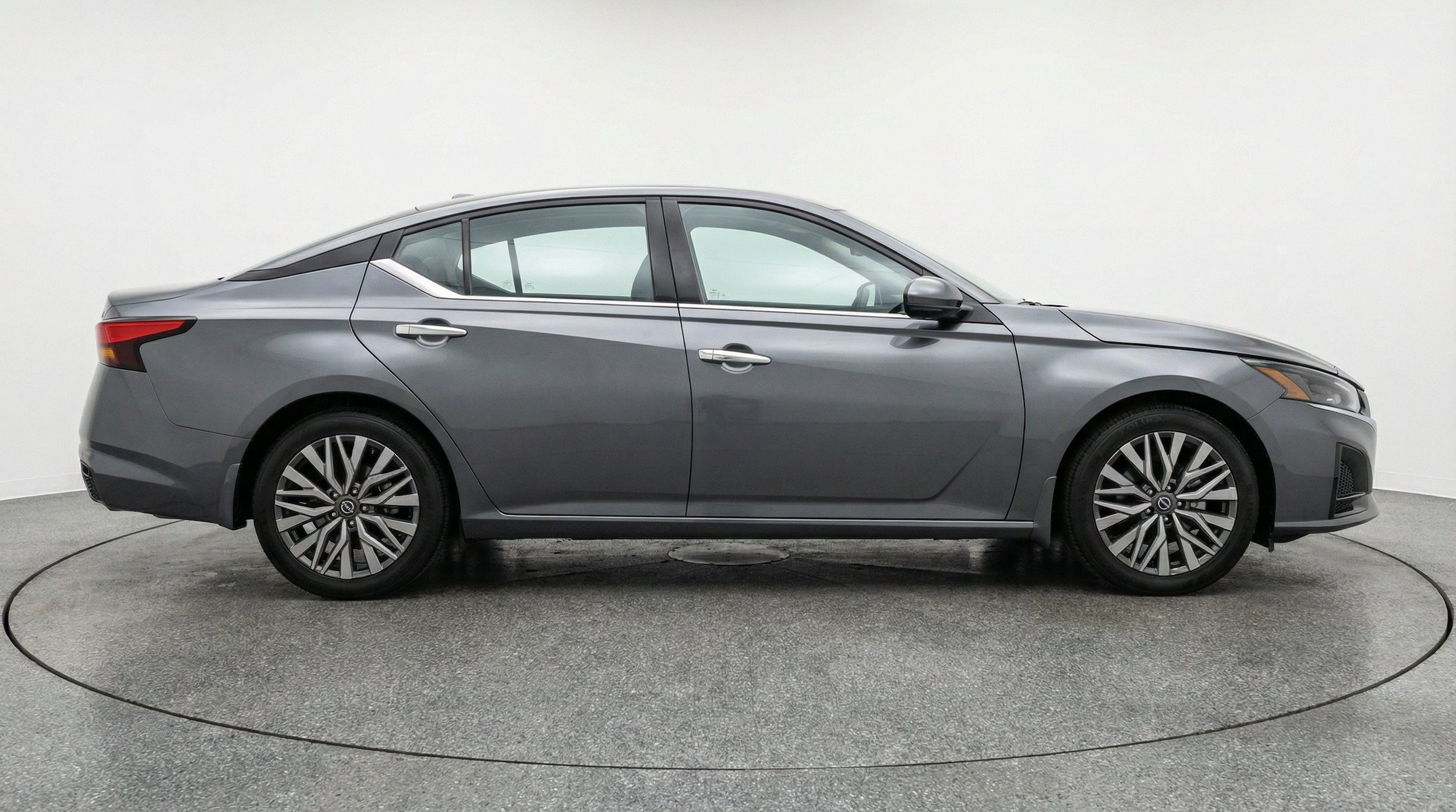 Thumbnail: 2025 Nissan Altima - 11