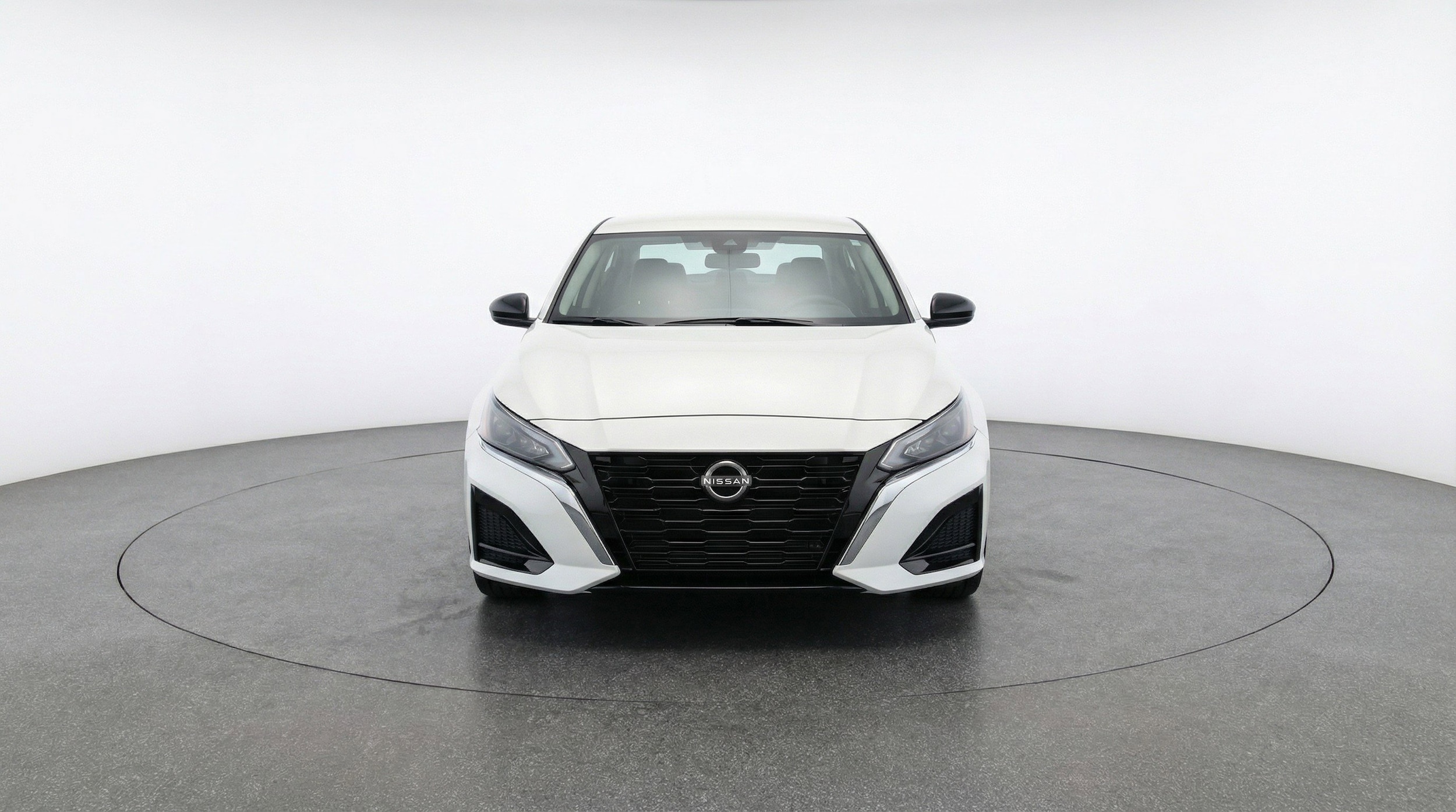 Thumbnail: 2025 Nissan Altima - 2