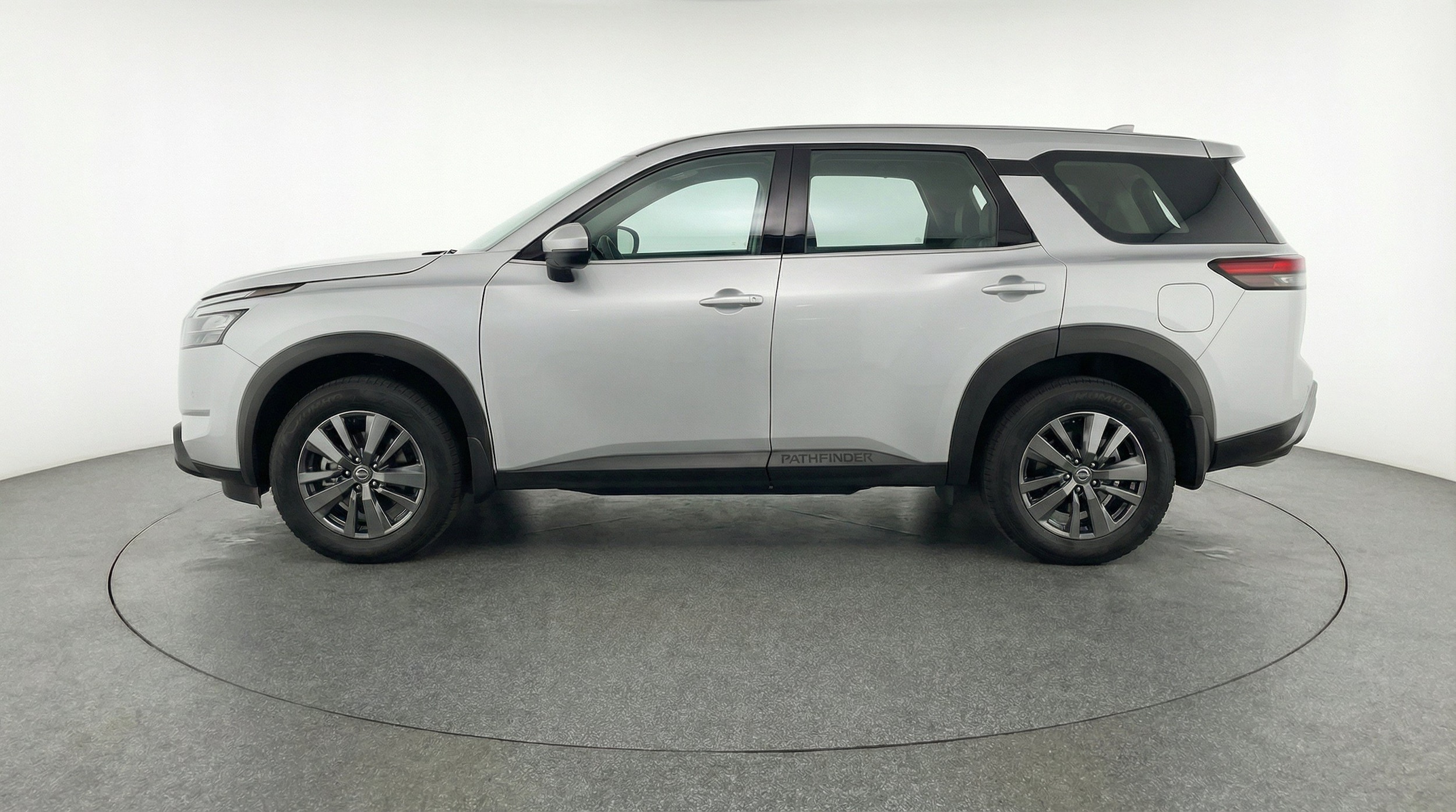 Thumbnail: 2025 Nissan Pathfinder - 5