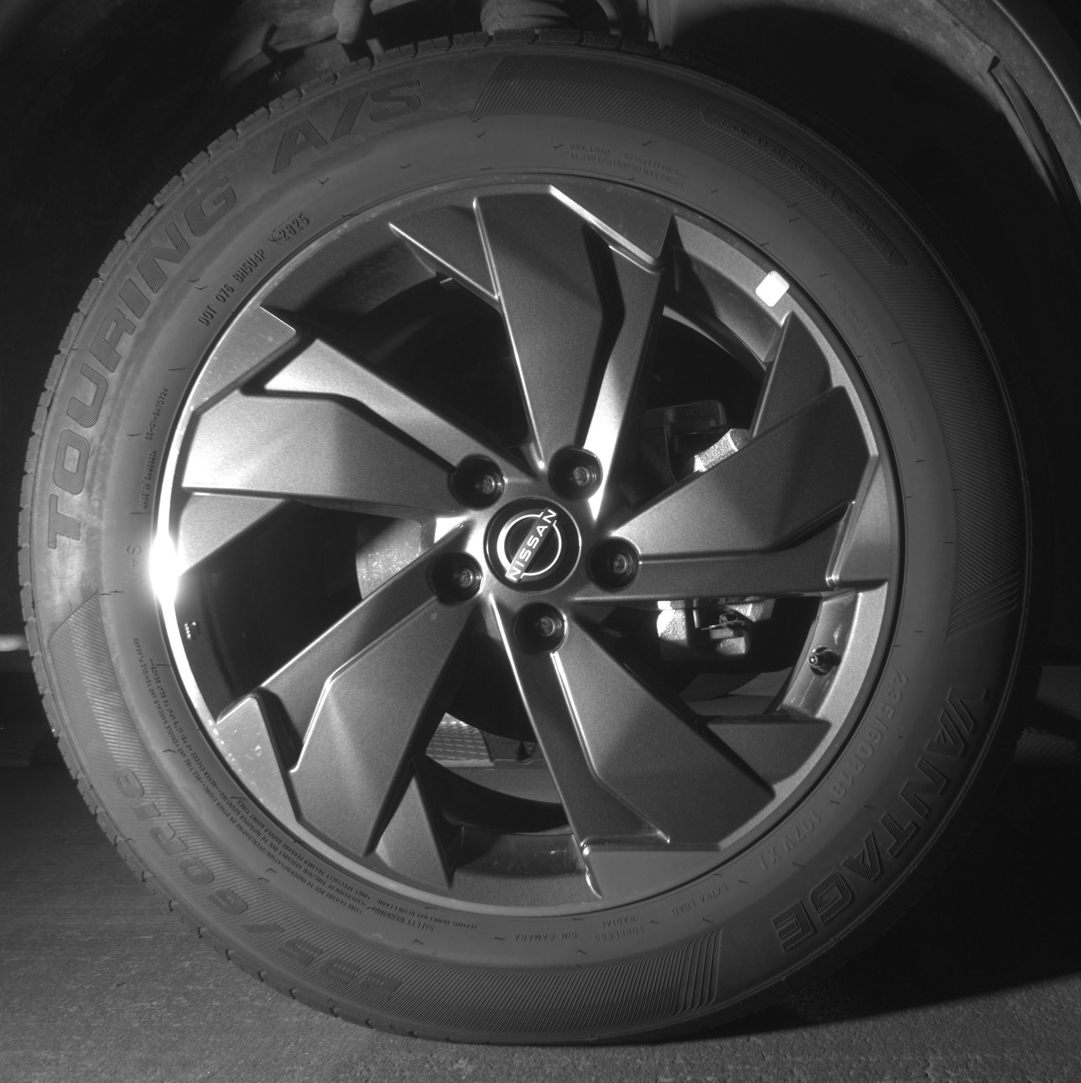 Thumbnail: 2025 Nissan Rogue - 10