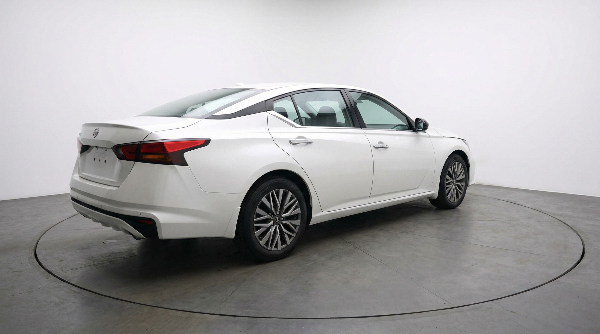 Thumbnail: 2025 Nissan Altima - 7