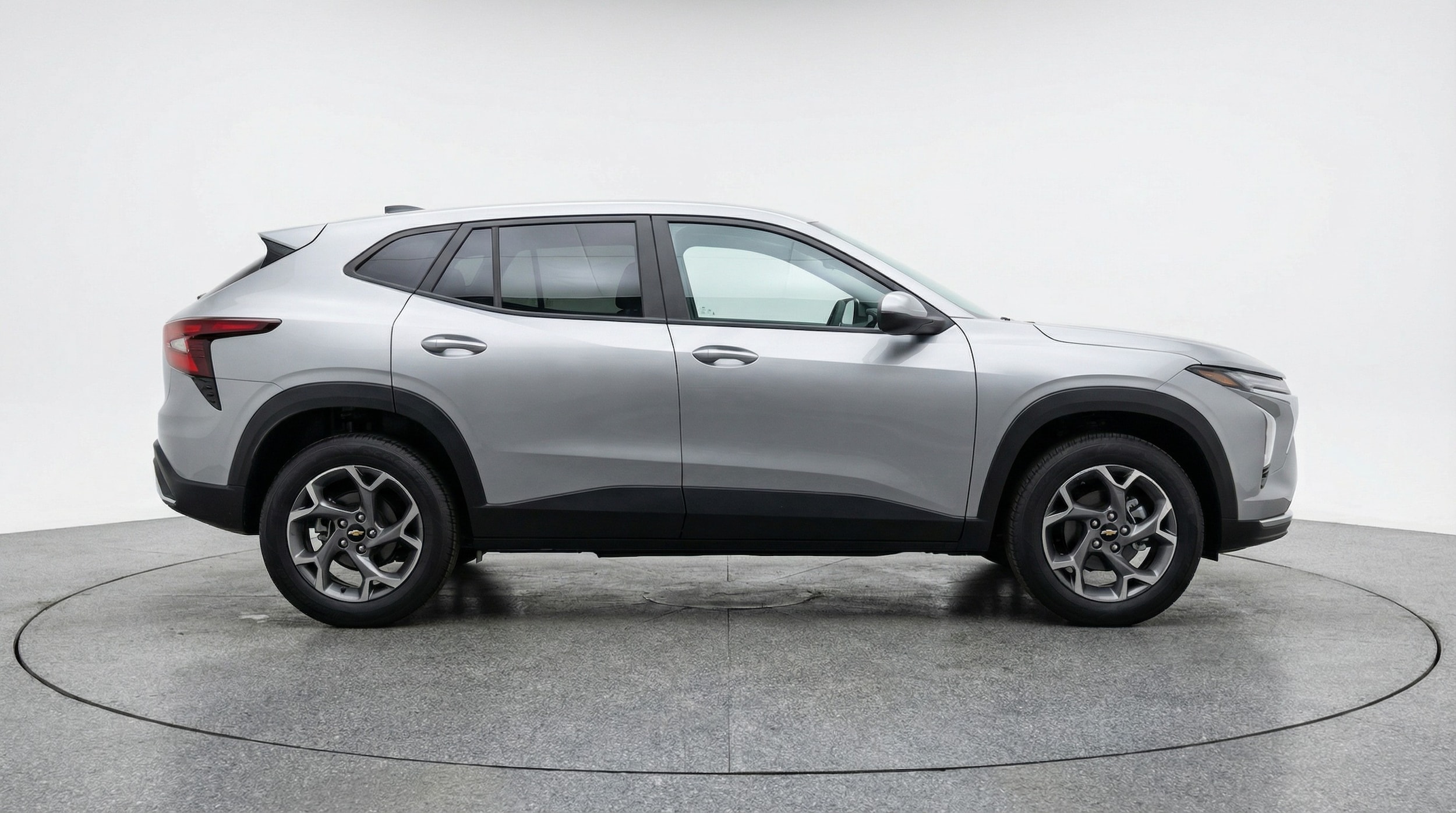 Thumbnail: 2025 Chevrolet Trax - 8